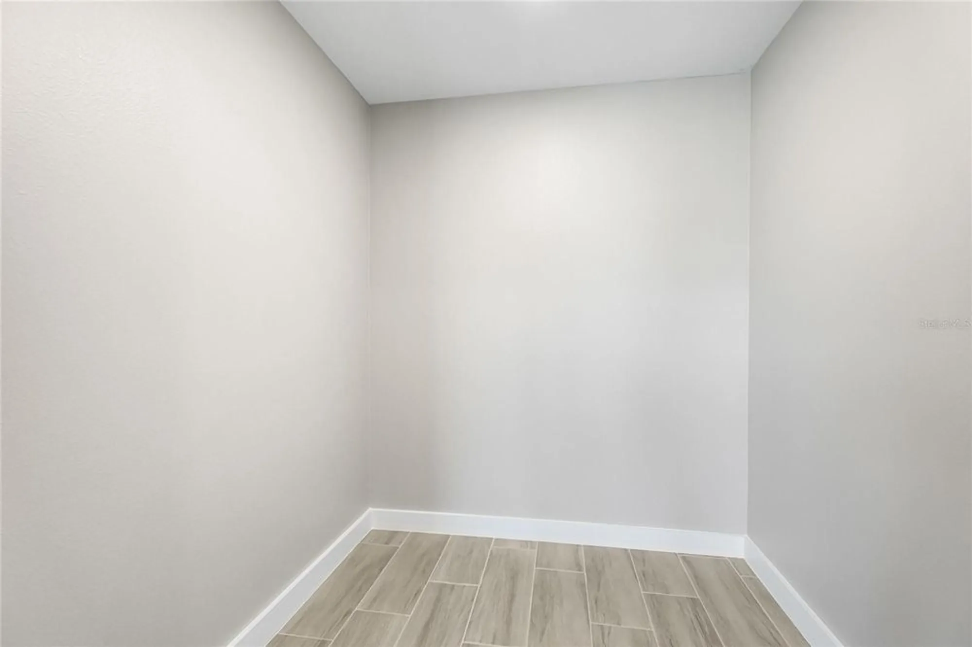 Property Slideshow image 16 of 26 | 4444 narraganset trl 96, Sarasota, FL, 34233