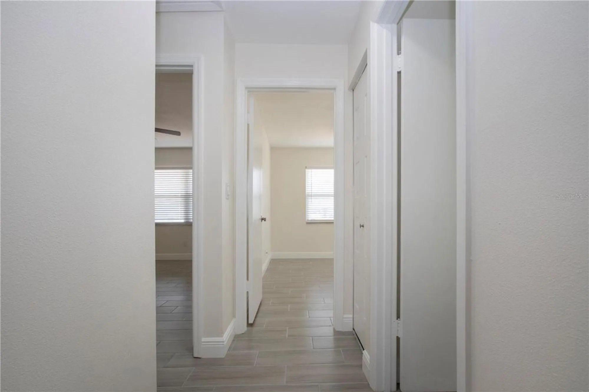 Property Slideshow image 31 of 72 | 1906 canterbury ln 20, Sun City Center, FL, 33573