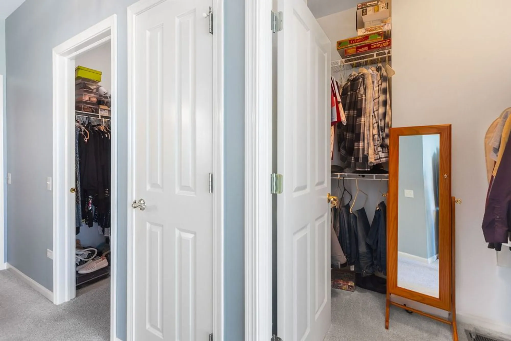 Property Slideshow image 17 of 25 | 12078 spring creek dr, Huntley, IL, 60142