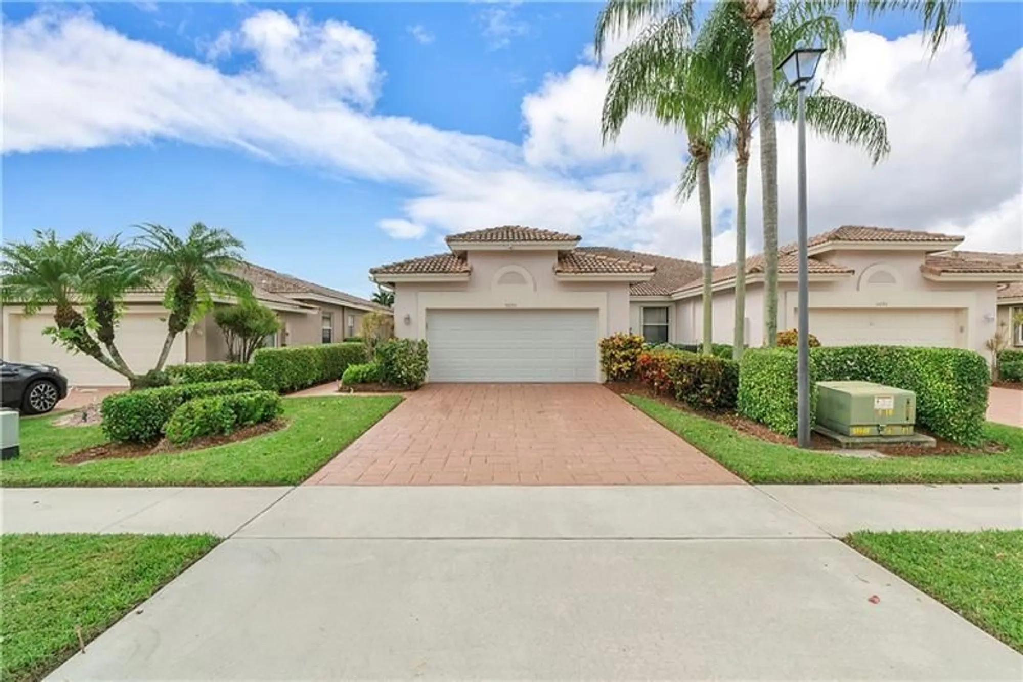 Property Slideshow image 2 of 49 | 5690 emerald cay ter # 5690, Boynton Beach, FL, 33437