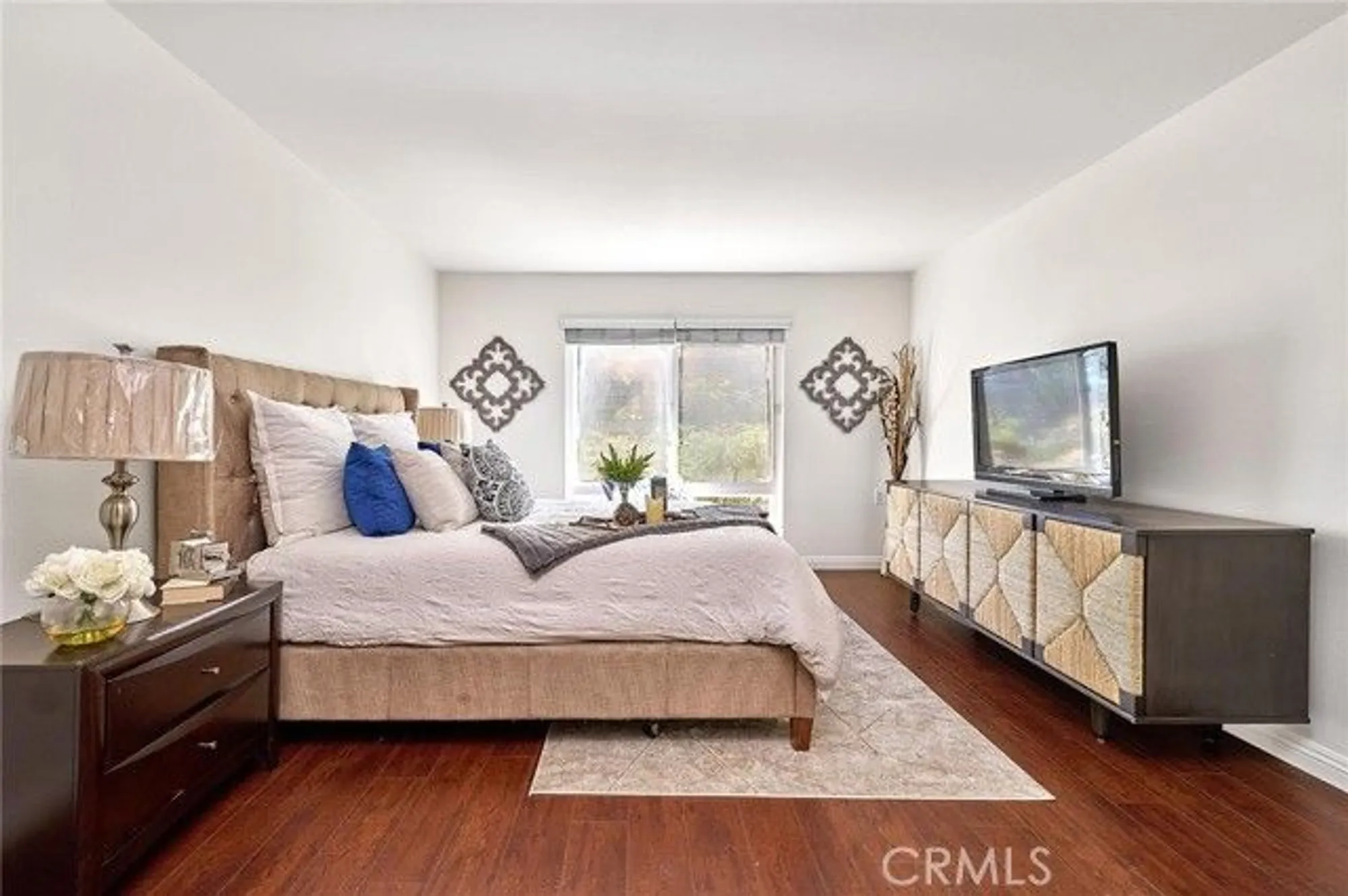 Property Slideshow image 12 of 48 | 3300 via carrizo d, Laguna Woods, CA, 92637