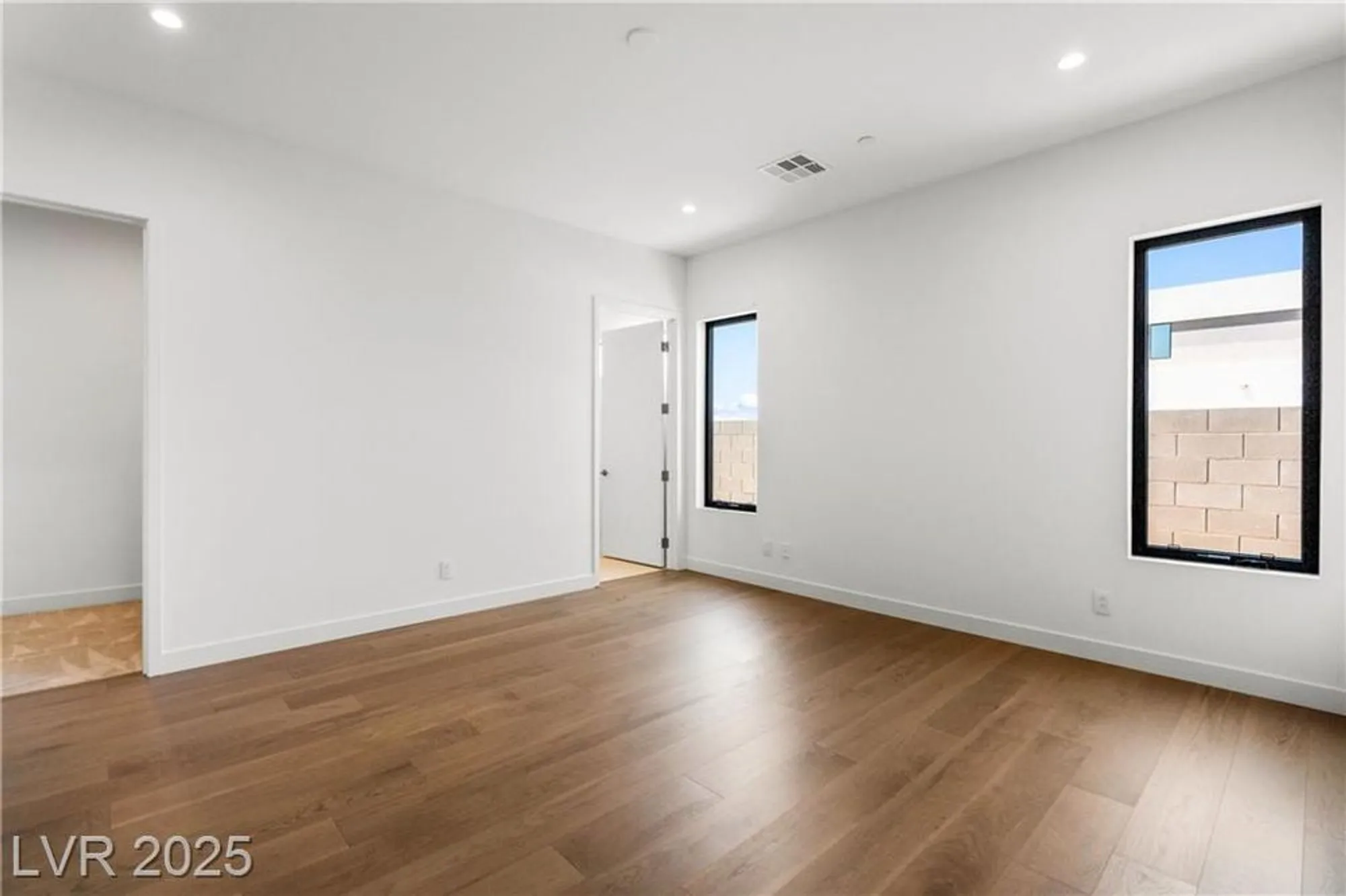 Property Slideshow image 50 of 98 | 1533 pleasant bay ct, Henderson, NV, 89011