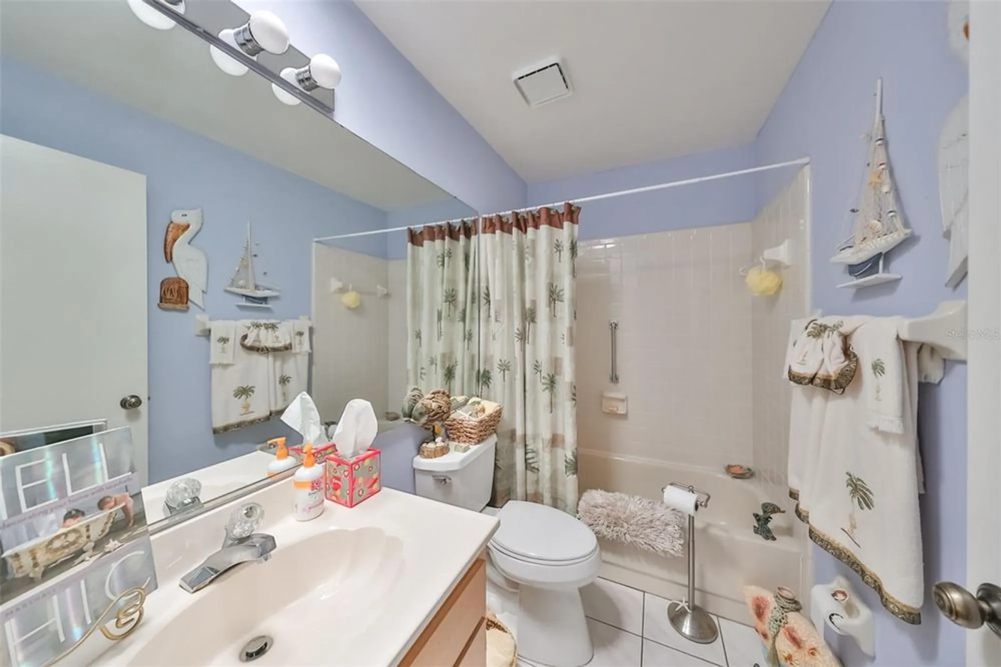 Property Slideshow image 23 of 40 | 1417 langley dr, Sun City Center, FL, 33573