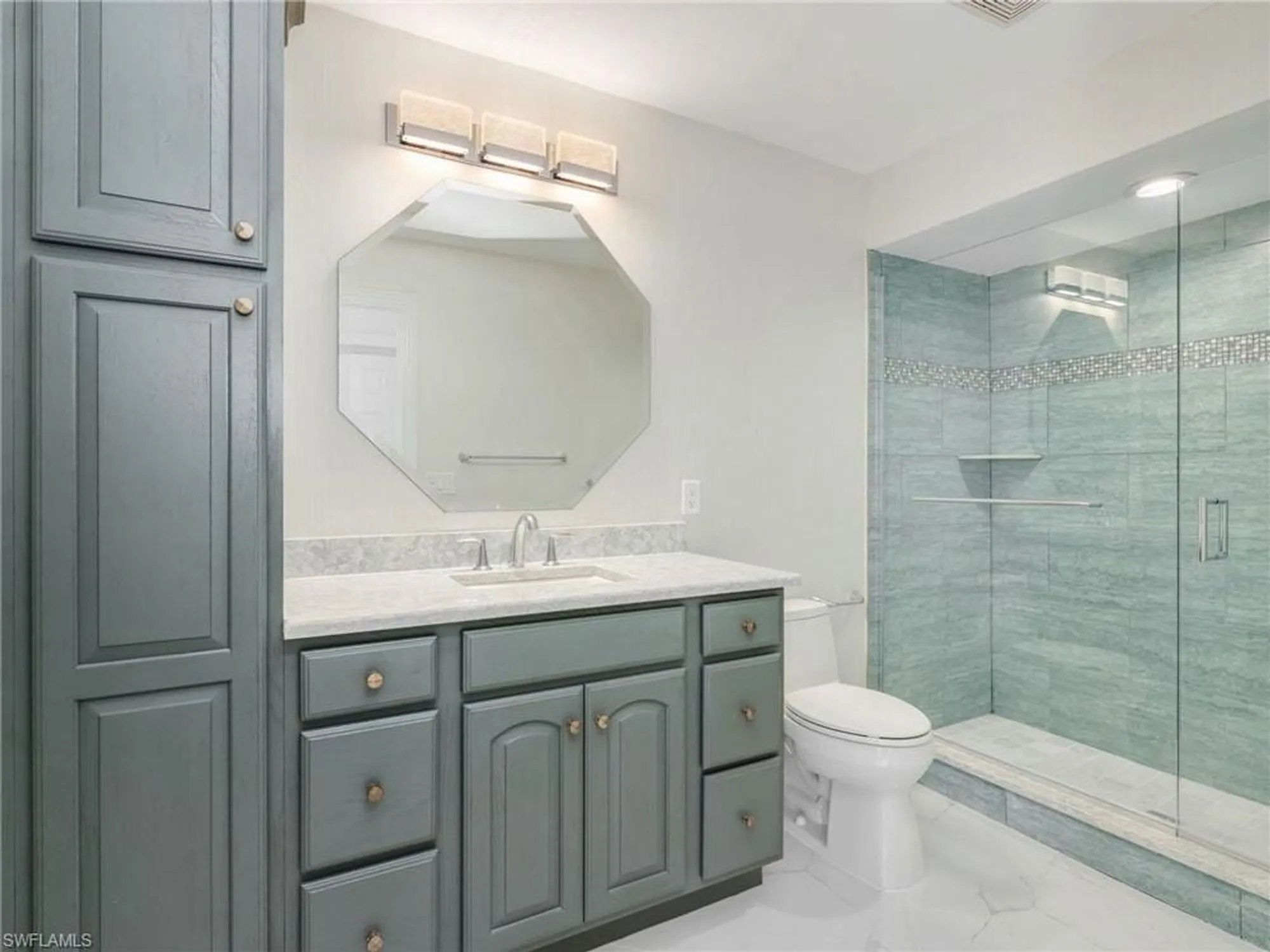 Property Slideshow image 30 of 46 | 27231 lakeway ct, Bonita Springs, FL, 34134