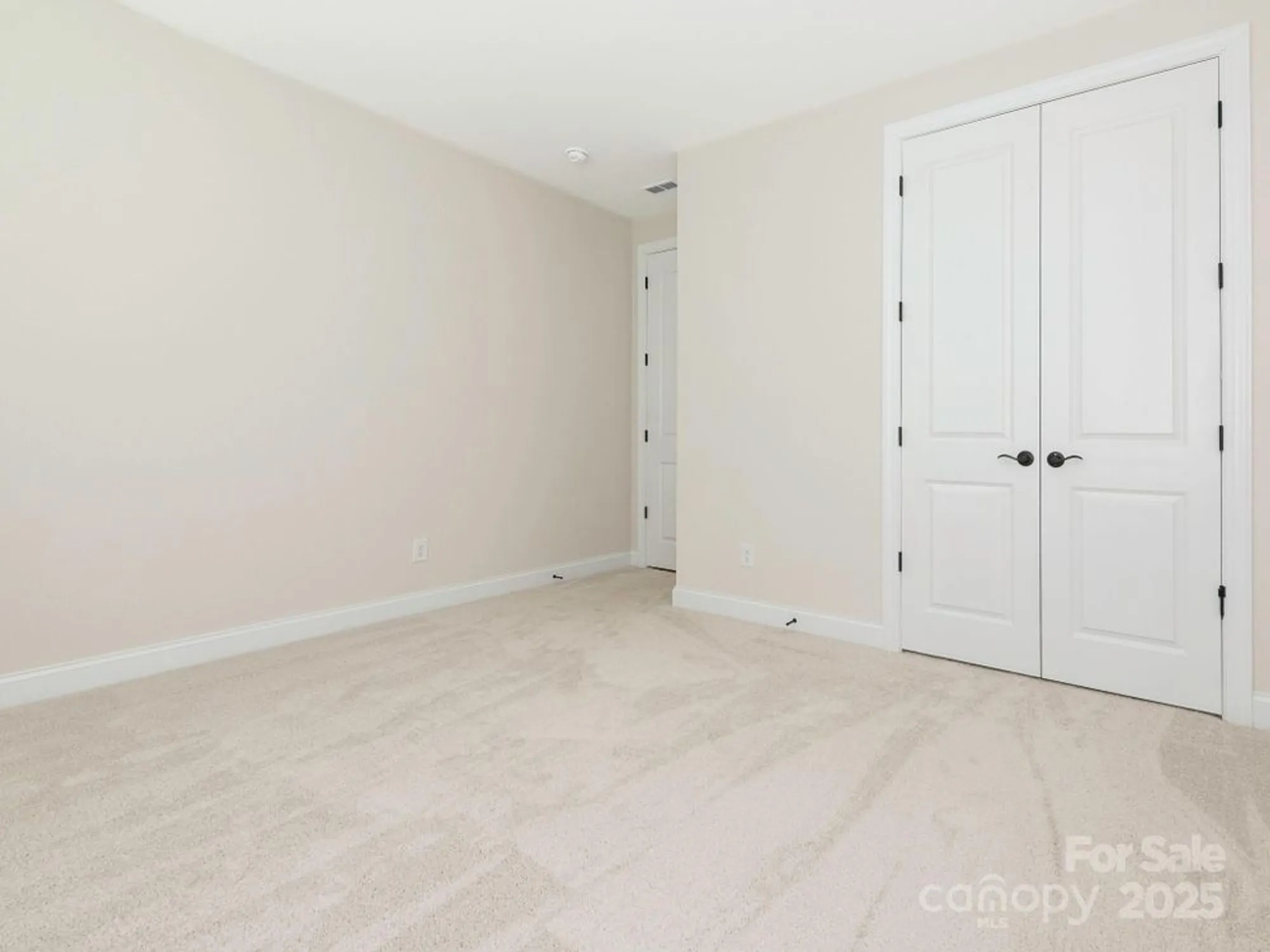 Property Slideshow image 20 of 35 | 4423 moxie way, Charlotte, NC, 28215