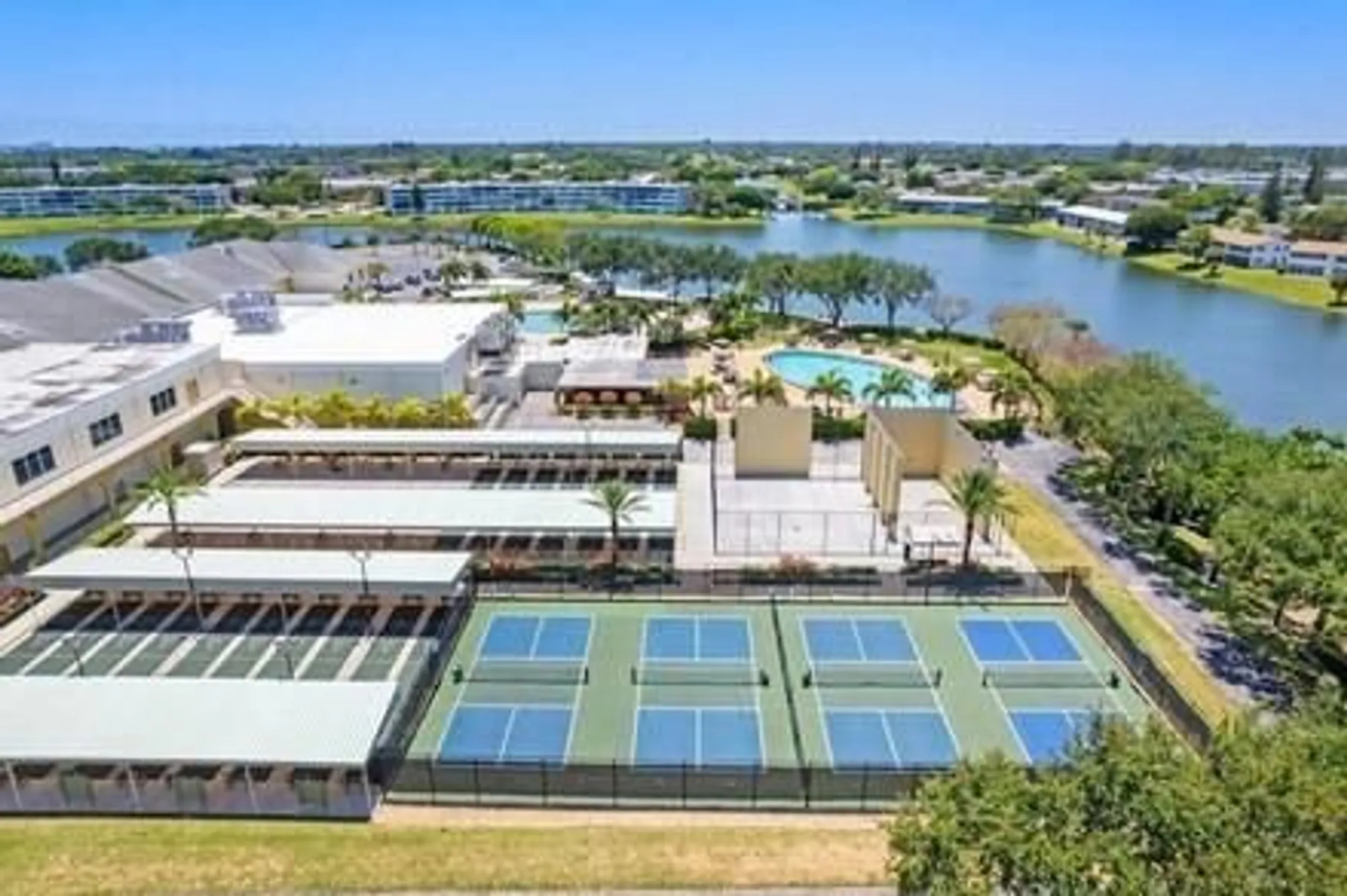 Property Slideshow image 24 of 30 | 235 kent n # 235, West Palm Beach, FL, 33417