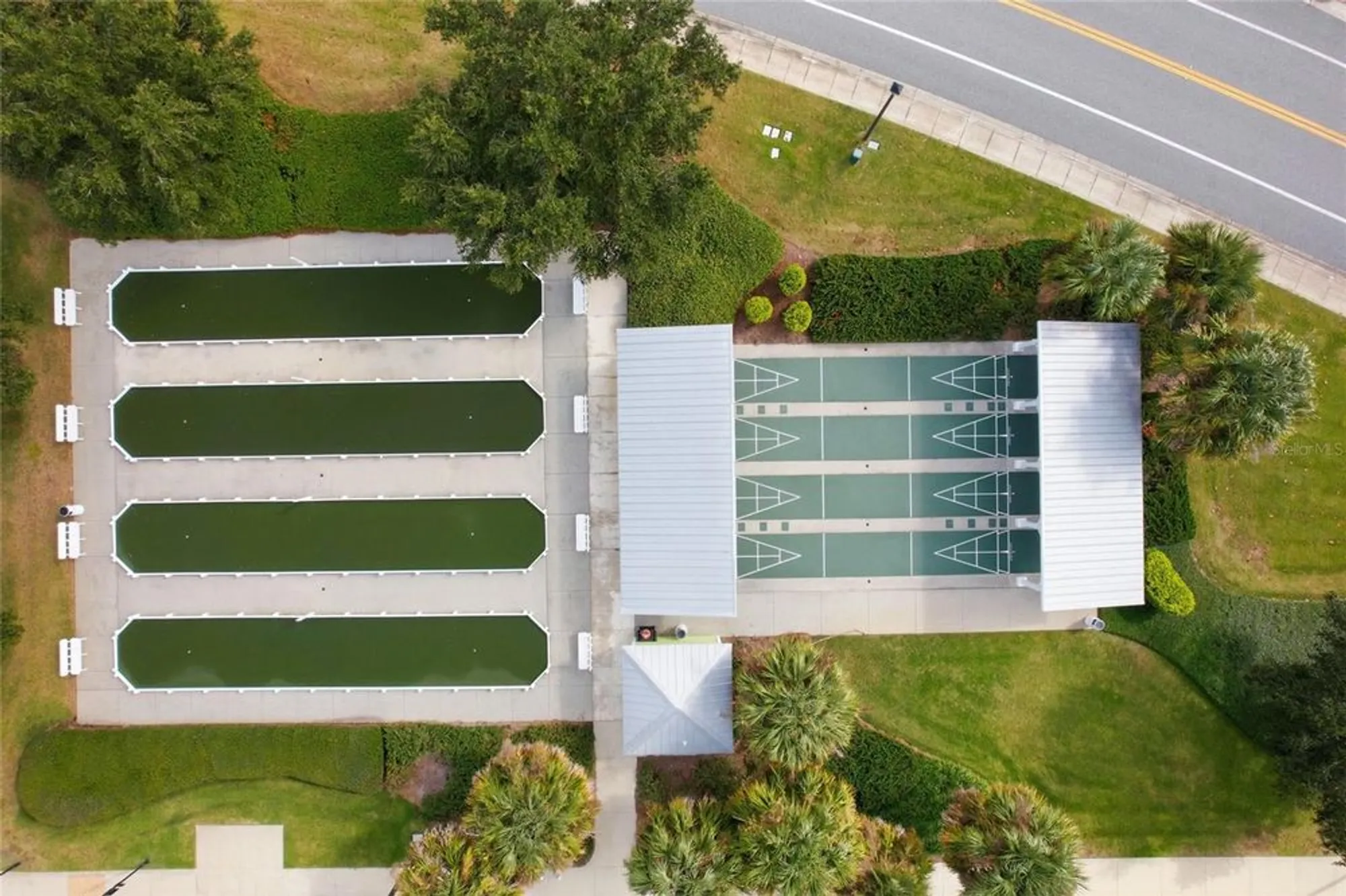 Property Slideshow image 33 of 38 | 1923 useppa oaks ln, The Villages, FL, 32163