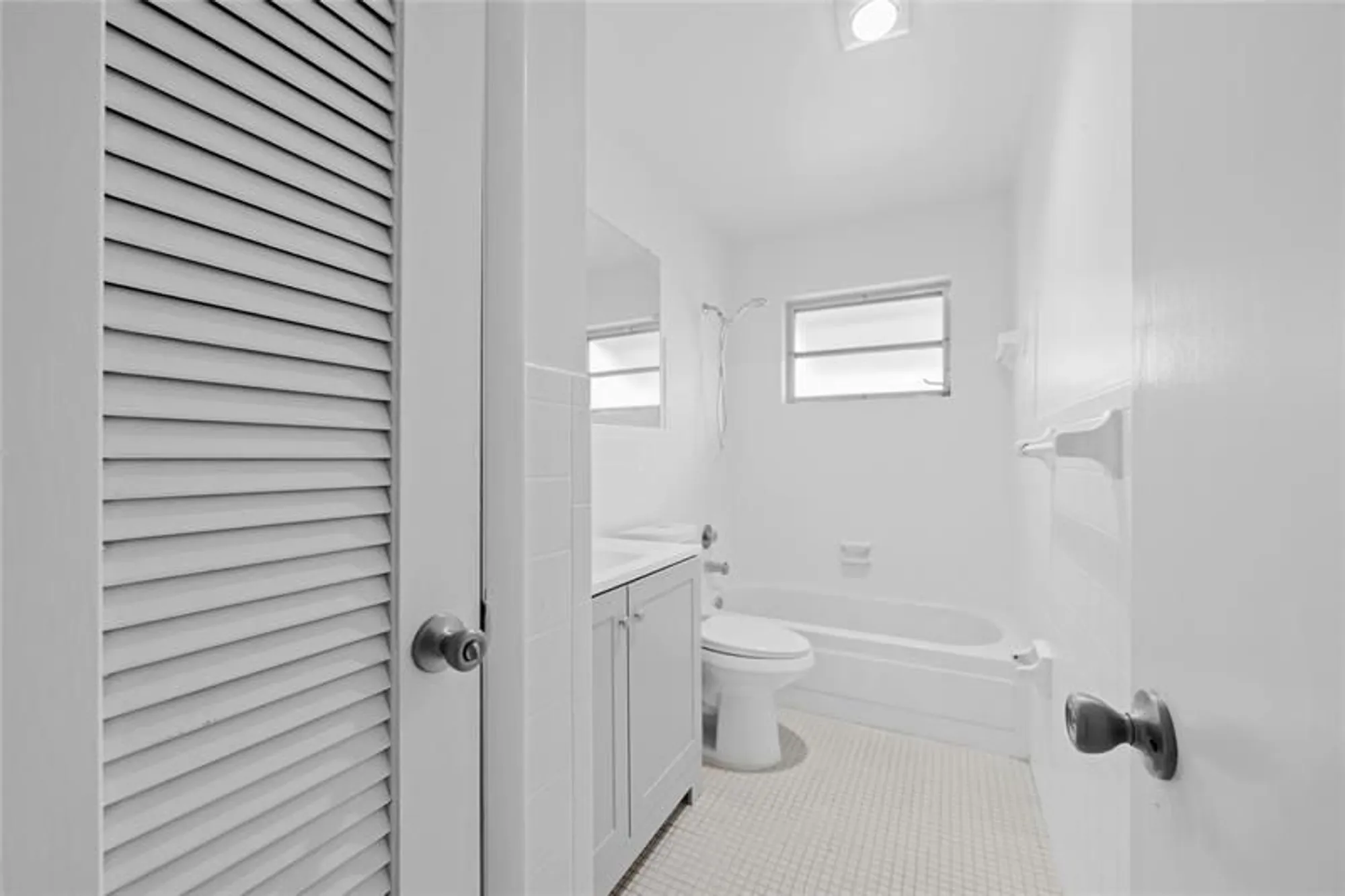Property Slideshow image 25 of 28 | 7005 nw 11th st, Margate, FL, 33063