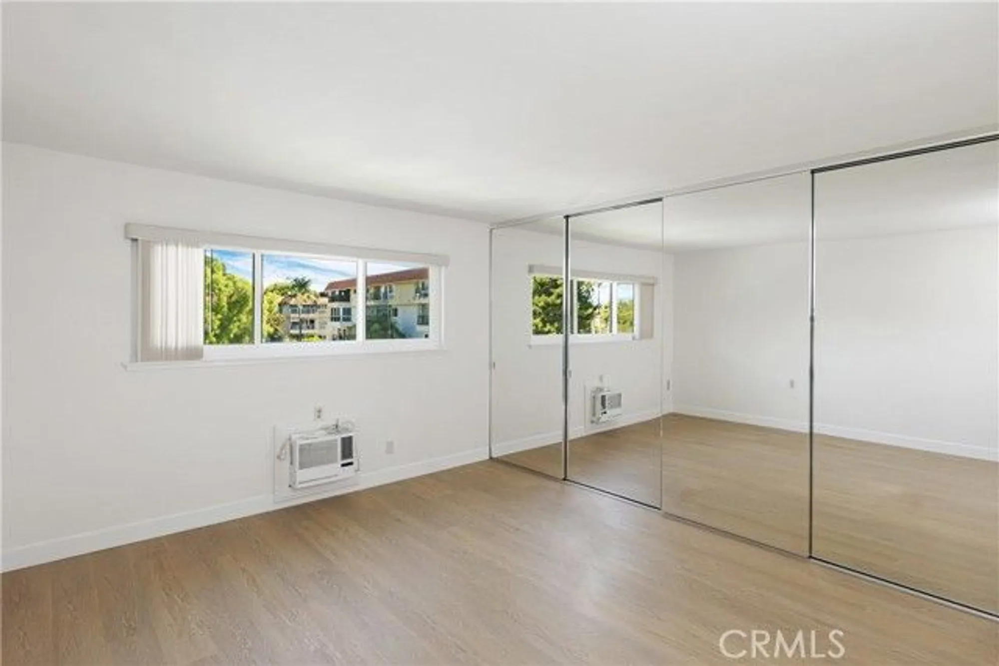 Property Slideshow image 8 of 22 | 2386 via mariposa 2b, Laguna Woods, CA, 92637