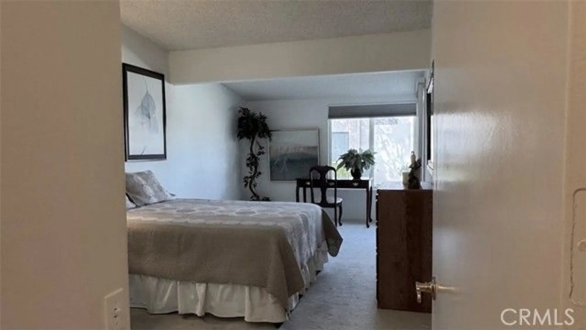 Property Slideshow image 25 of 39 | 13800 annandale dr, Seal Beach, CA, 90740