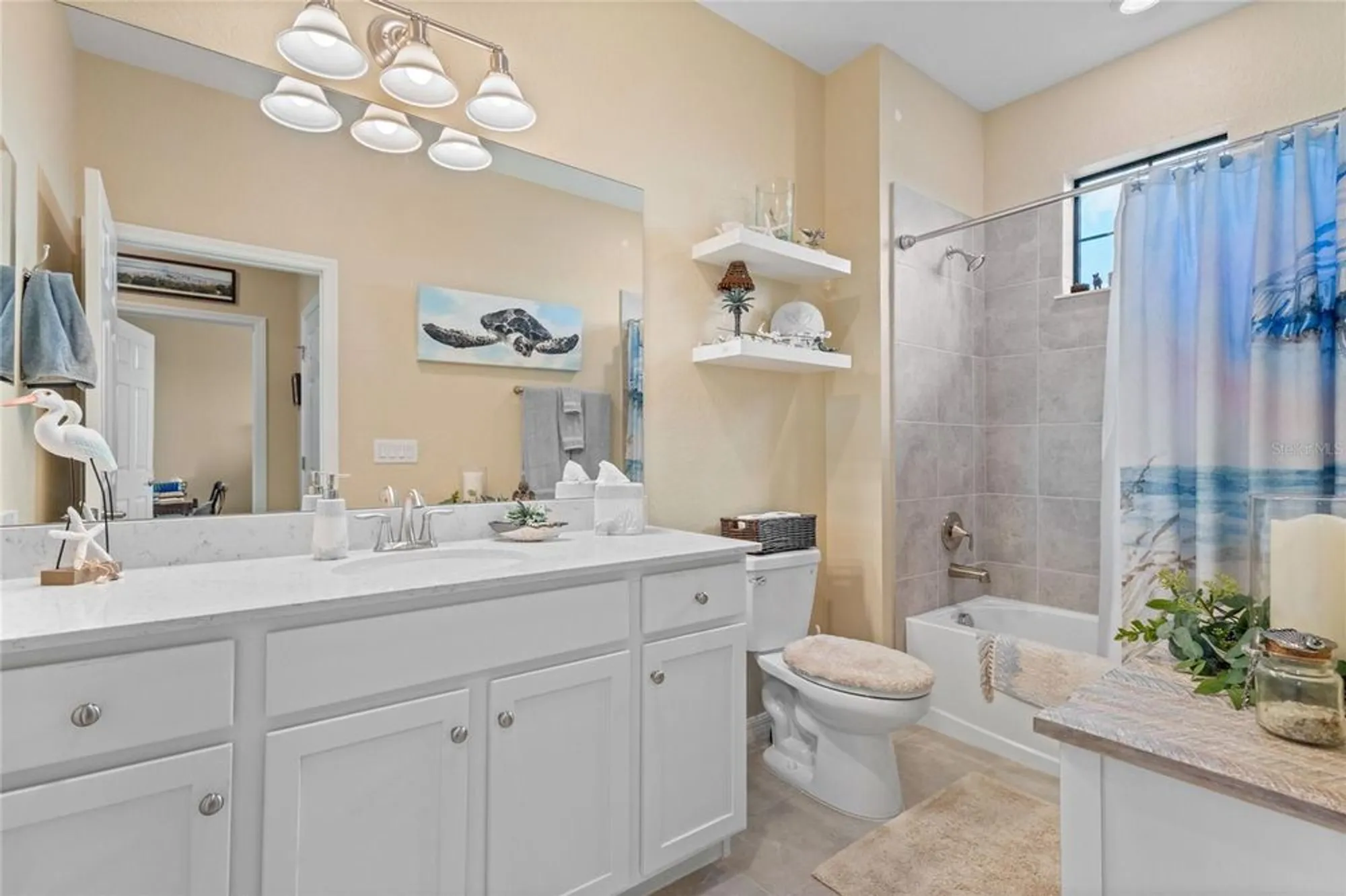 Property Slideshow image 29 of 58 | 10035 crooked creek dr unit 202, Venice, FL, 34293