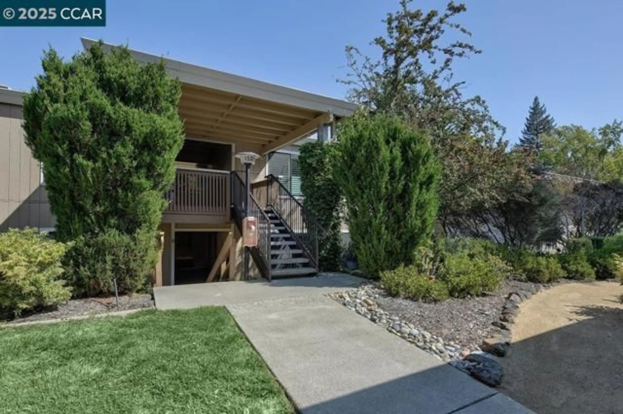 Property Slideshow image 3 of 60 | 1501 canyonwood ct 12, Walnut Creek, CA, 94595