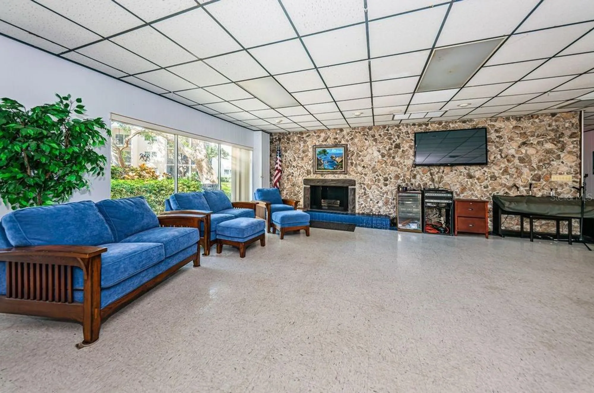 Property Slideshow image 35 of 46 | 860 virginia st 105, Dunedin, FL, 34698