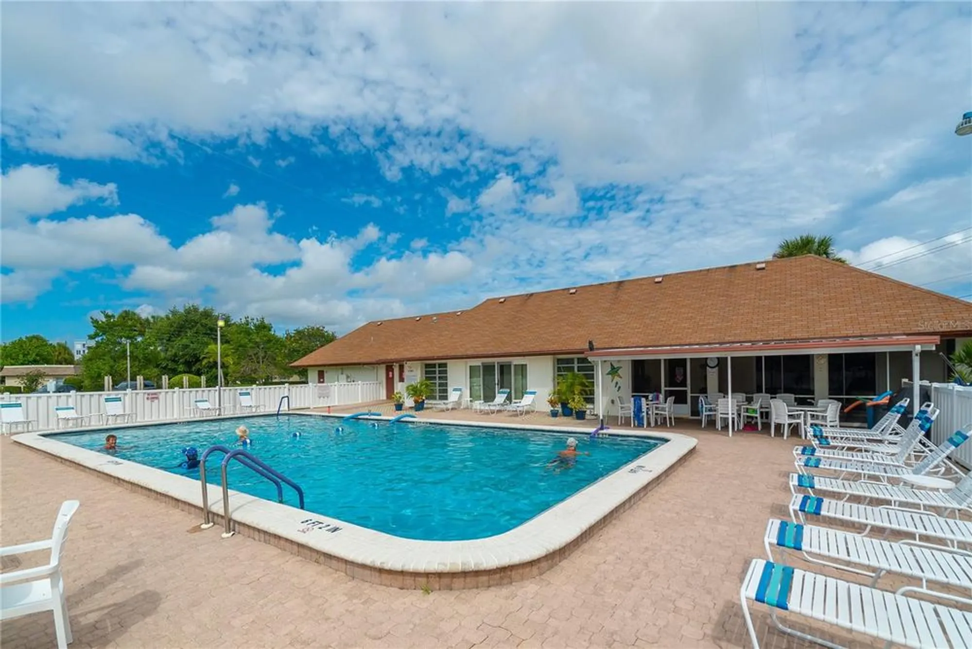 Property Slideshow image 14 of 20 | 3407 42nd st w # 3407, Bradenton, FL, 34205