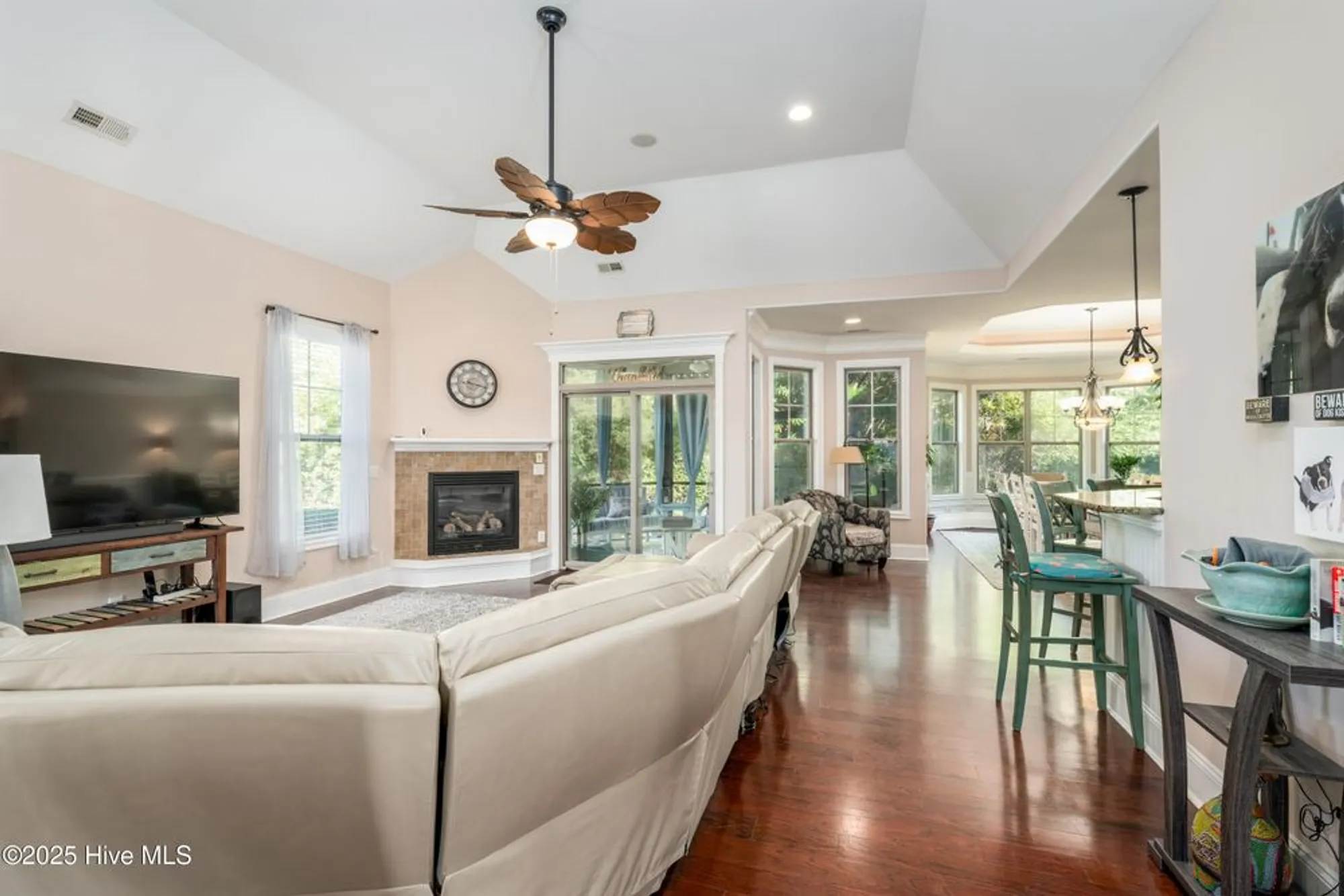 Property Slideshow image 13 of 43 | 2314 hickory bottom ct, Leland, NC, 28451