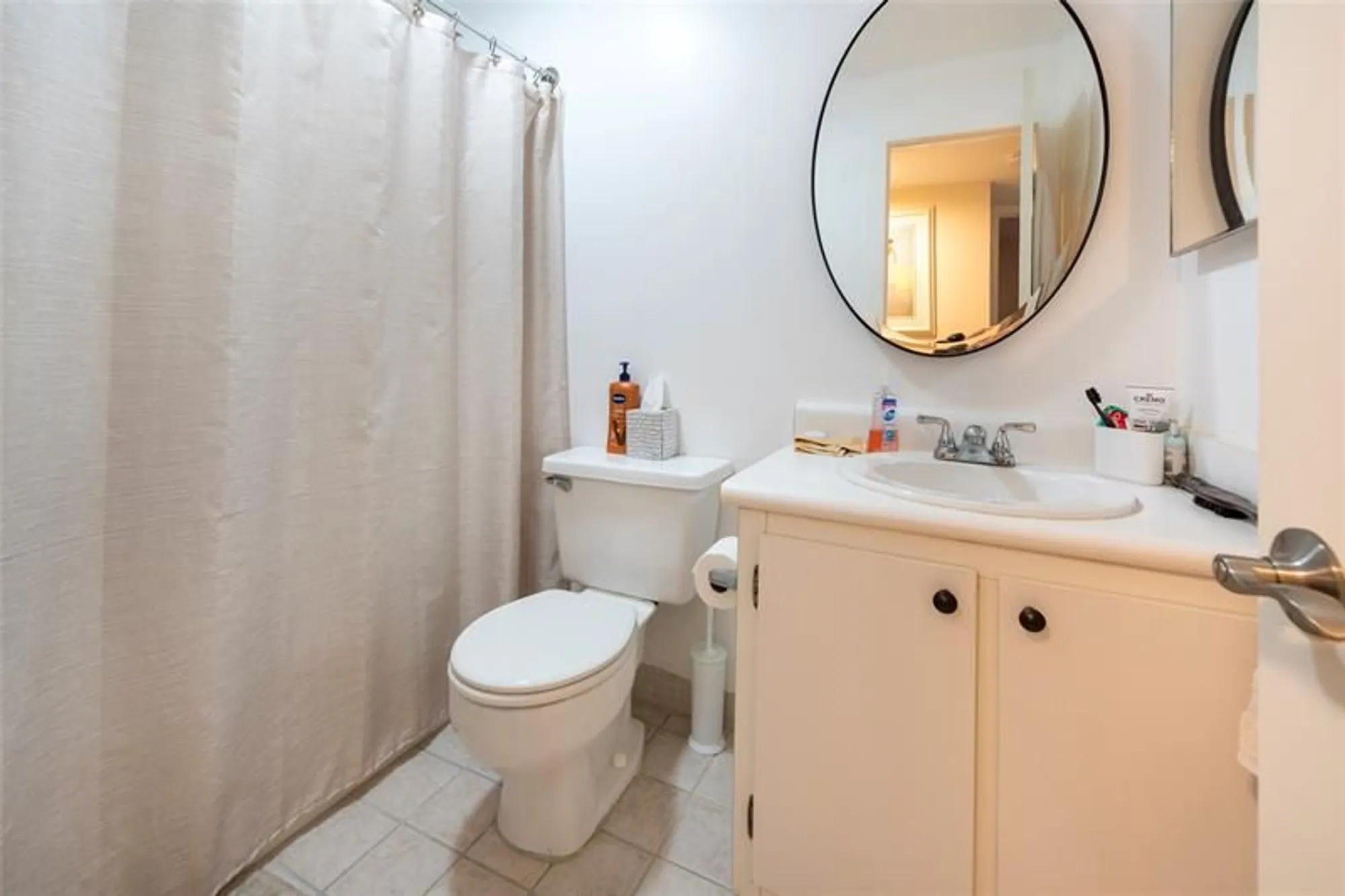 Property Slideshow image 13 of 20 | 7827 ashmont cir 208, Tamarac, FL, 33321