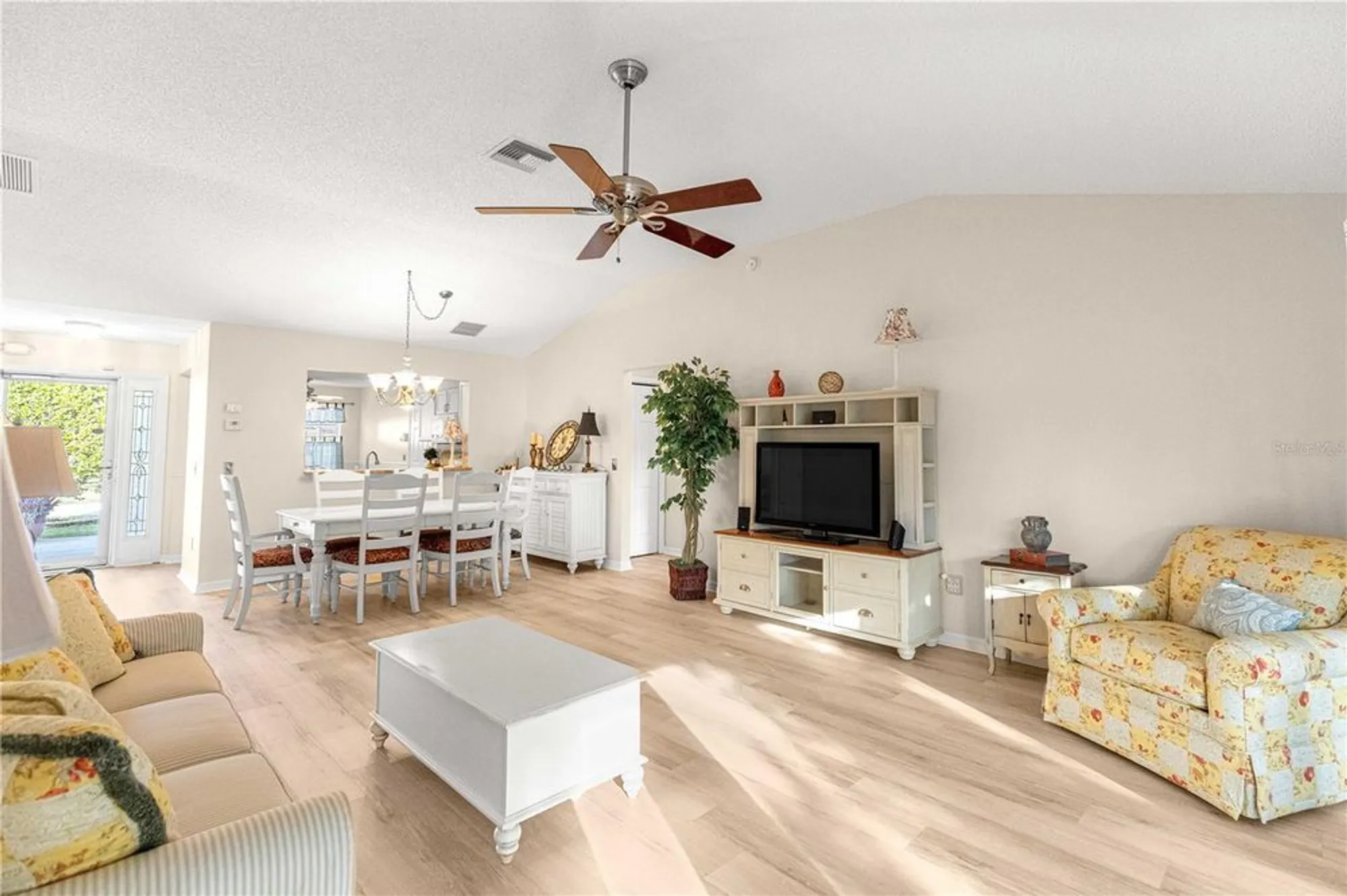 Property Slideshow image 8 of 39 | 16925 se 77th northridge ct, The Villages, FL, 32162