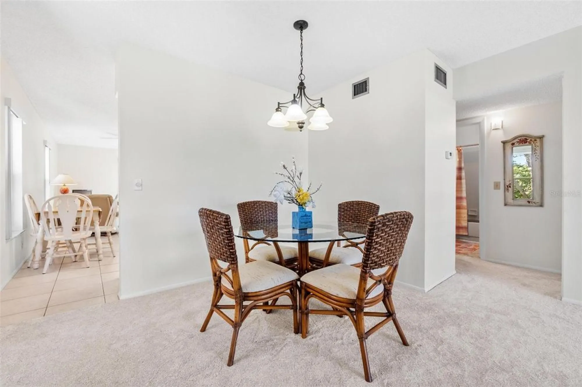 Property Slideshow image 7 of 64 | 2253 norwegian dr 51, Clearwater, FL, 33763
