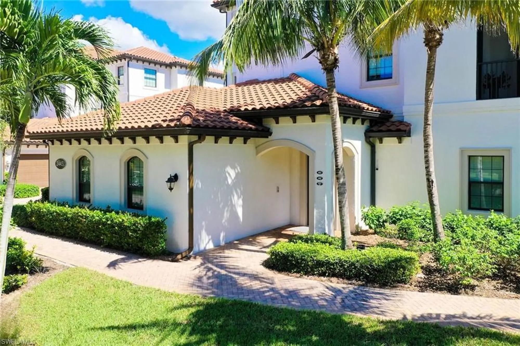 Property Slideshow image 38 of 49 | 24451 terzetto ln 403, Bonita Springs, FL, 34134