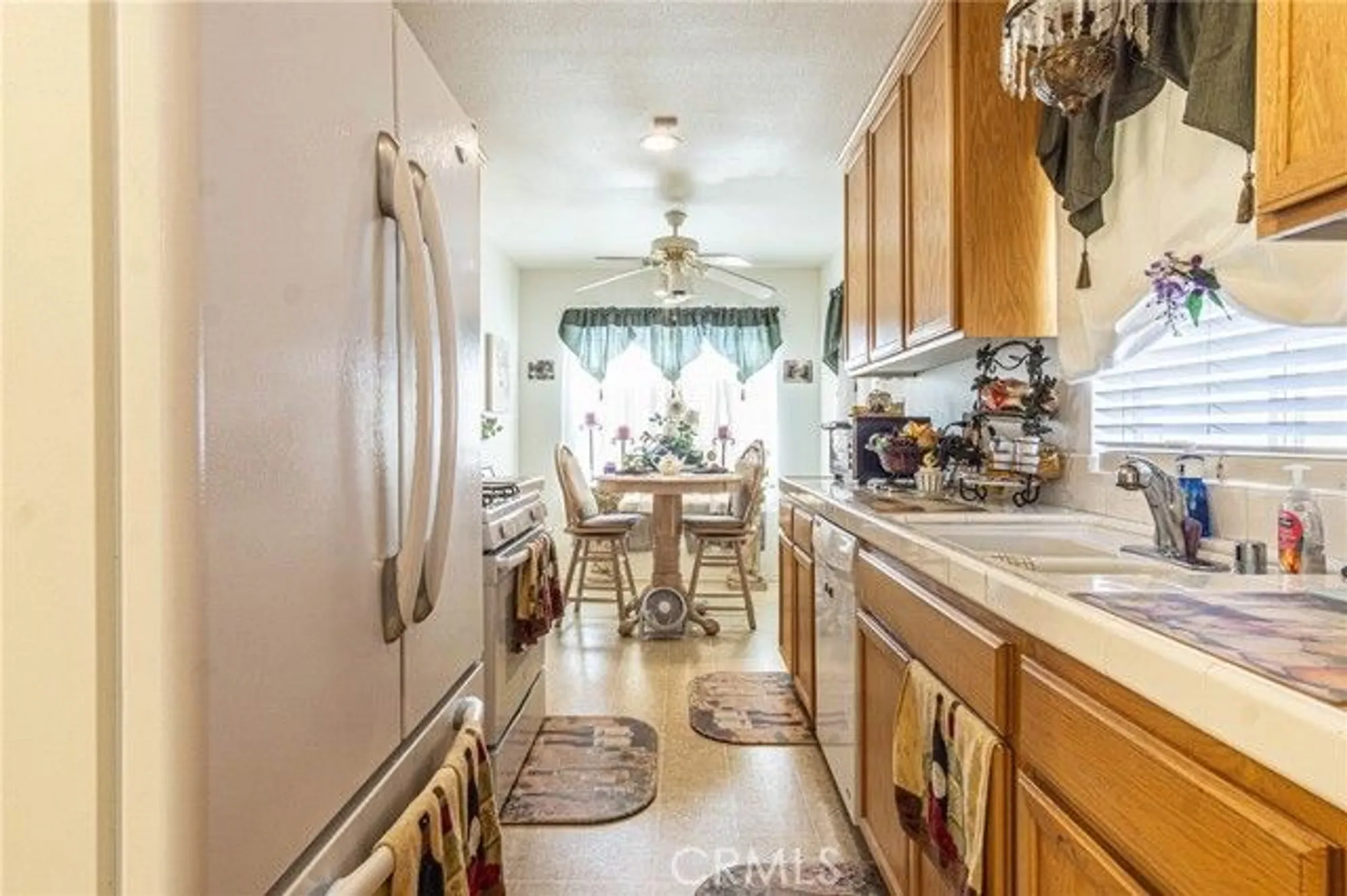 Property Slideshow image 10 of 62 | 19046 stoddard way, Apple Valley, CA, 92308