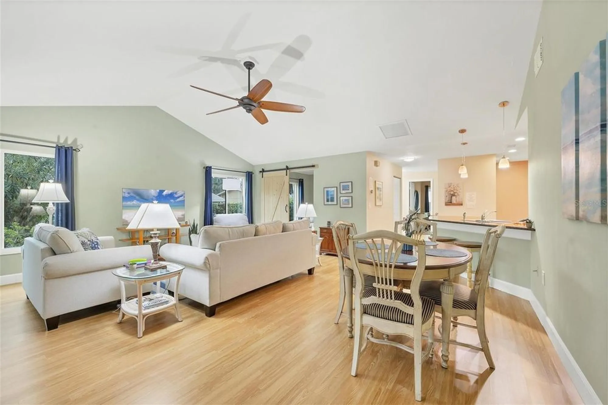 Property Slideshow image 19 of 51 | 3443 tallywood cir 7061, Sarasota, FL, 34237