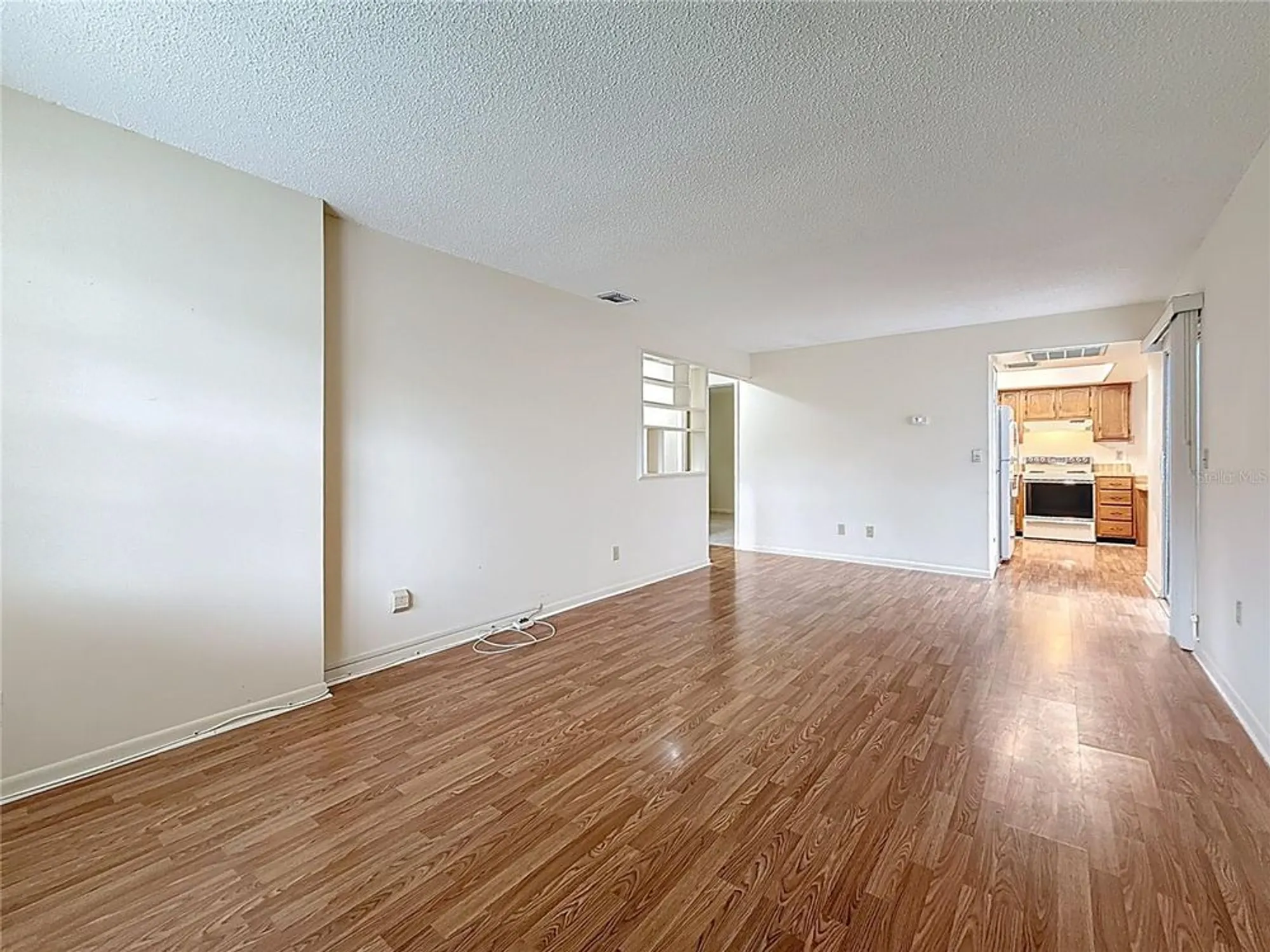 Property Slideshow image 3 of 20 | 1160 orange tree cir d, Palm Harbor, FL, 34684