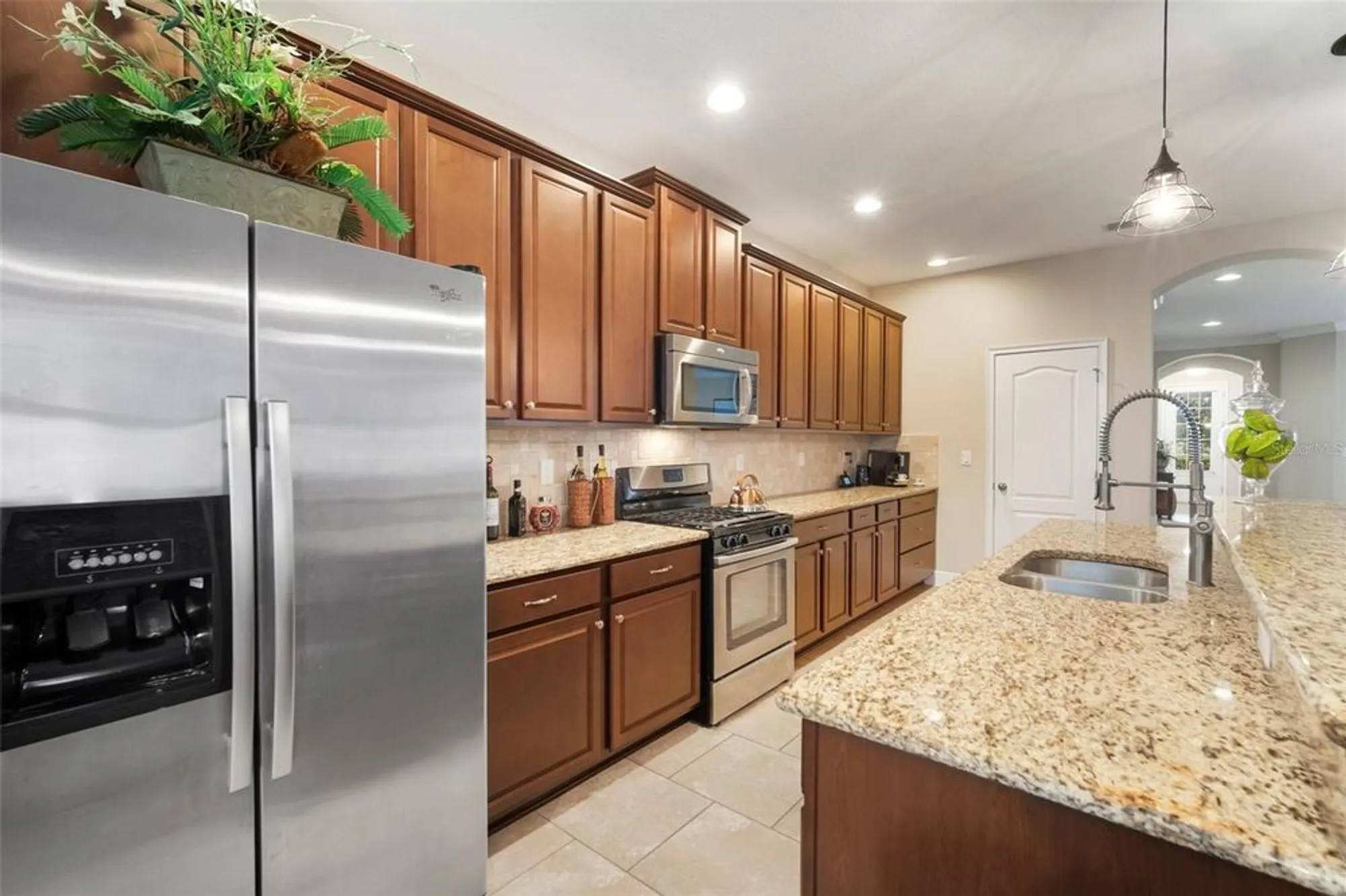 Property Slideshow image 14 of 80 | 513 manns harbor dr, Apollo Beach, FL, 33572