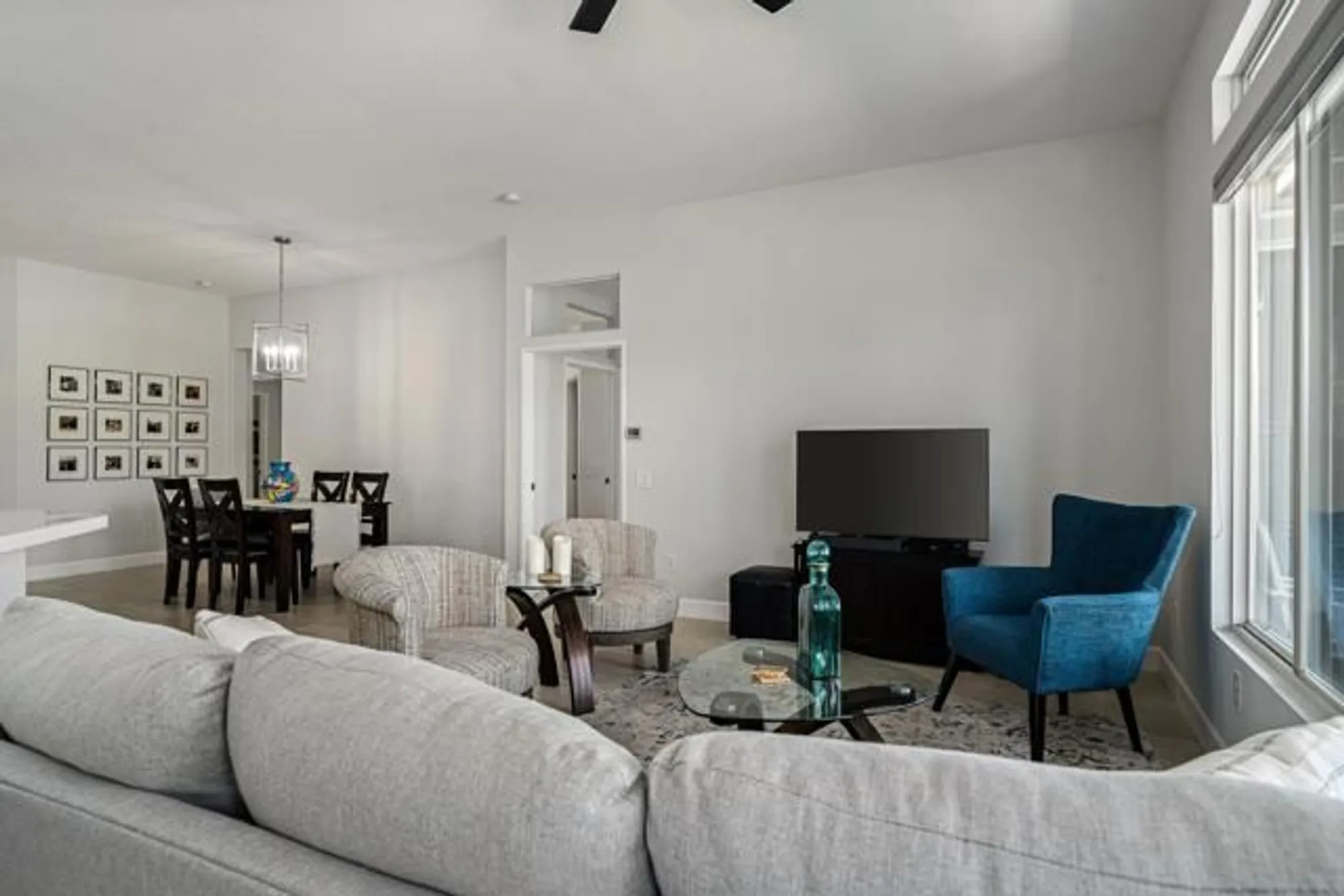 Property Slideshow image 16 of 44 | 80418 portobello dr, Indio, CA, 92201