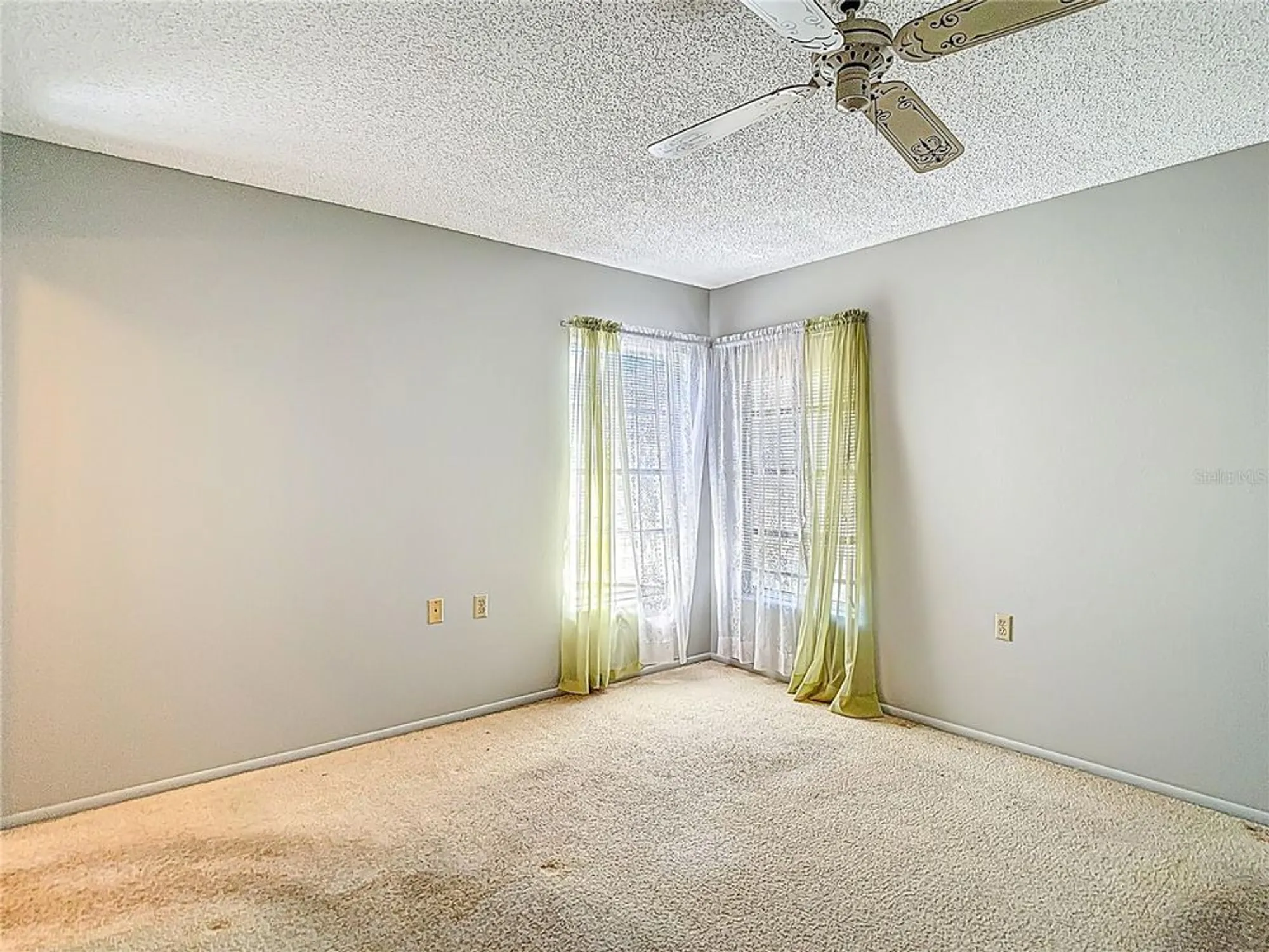 Property Slideshow image 36 of 51 | 10819 los santos dr, Port Richey, FL, 34668