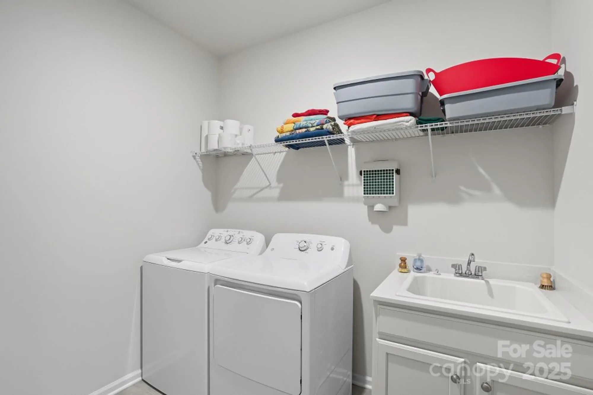 Property Slideshow image 26 of 48 | 121 van gogh trl, Mount Holly, NC, 28120