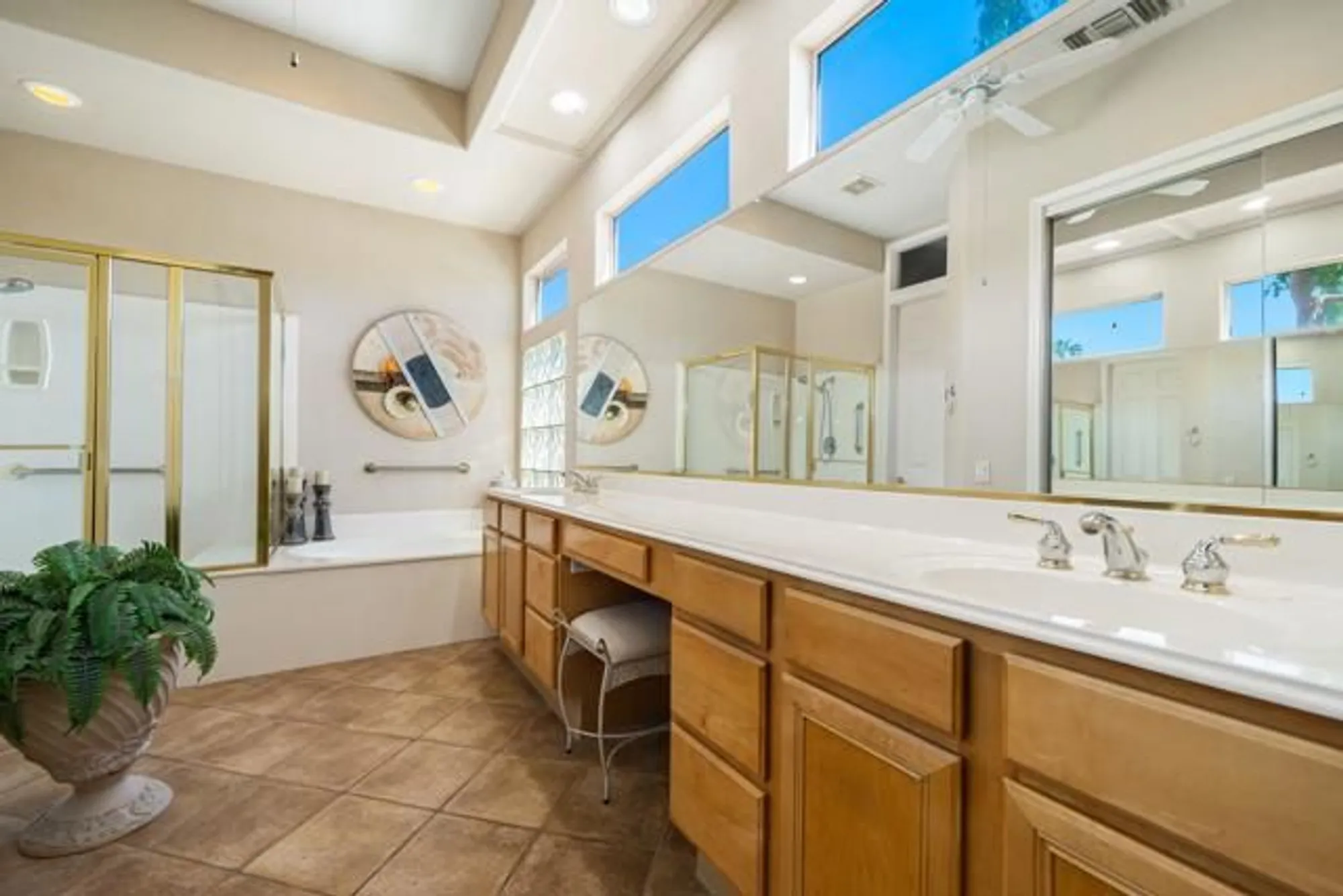 Property Slideshow image 22 of 36 | 78491 sterling ln, Palm Desert, CA, 92211
