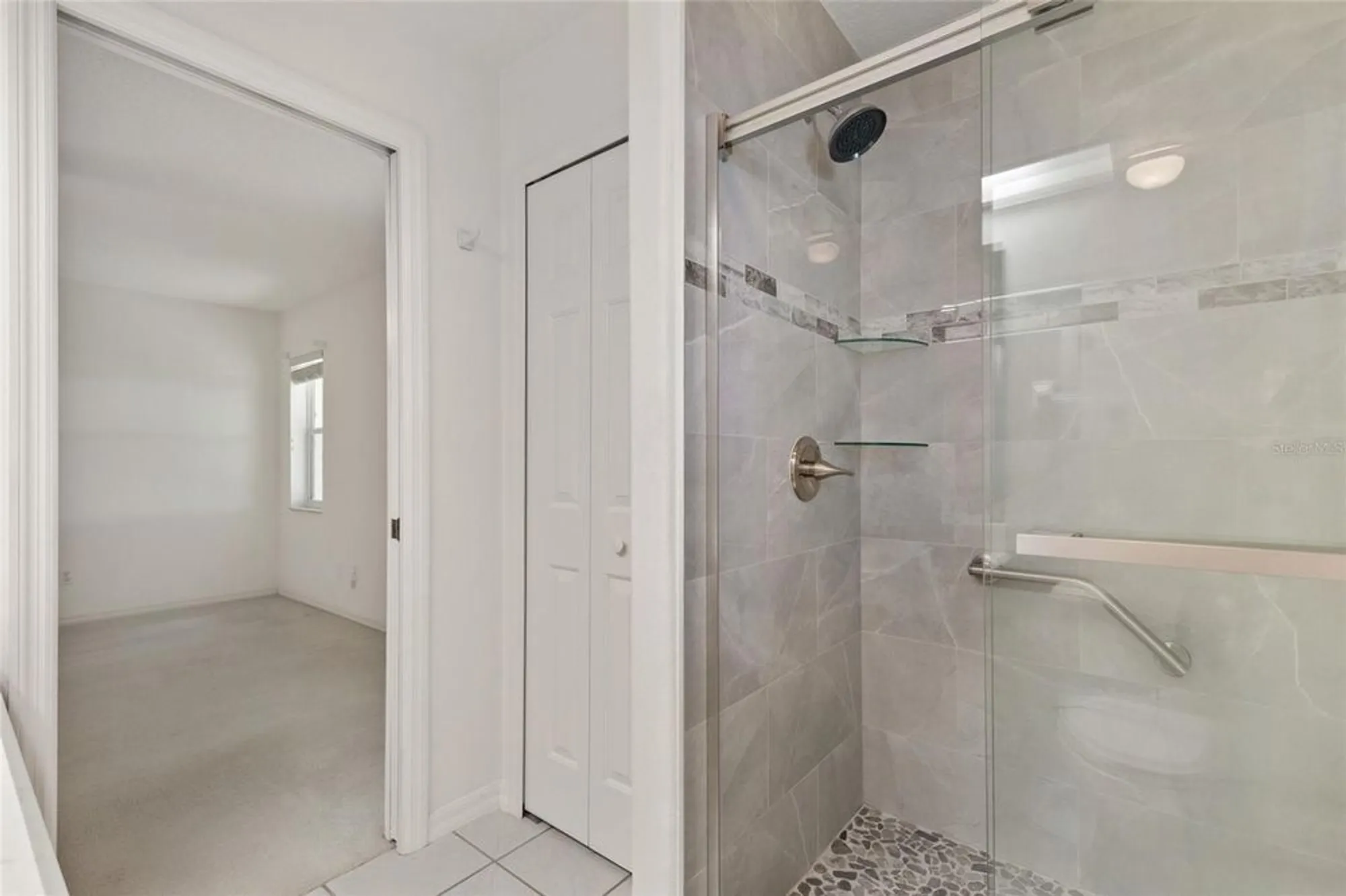 Property Slideshow image 23 of 37 | 21144 royal st georges ln, Leesburg, FL, 34748