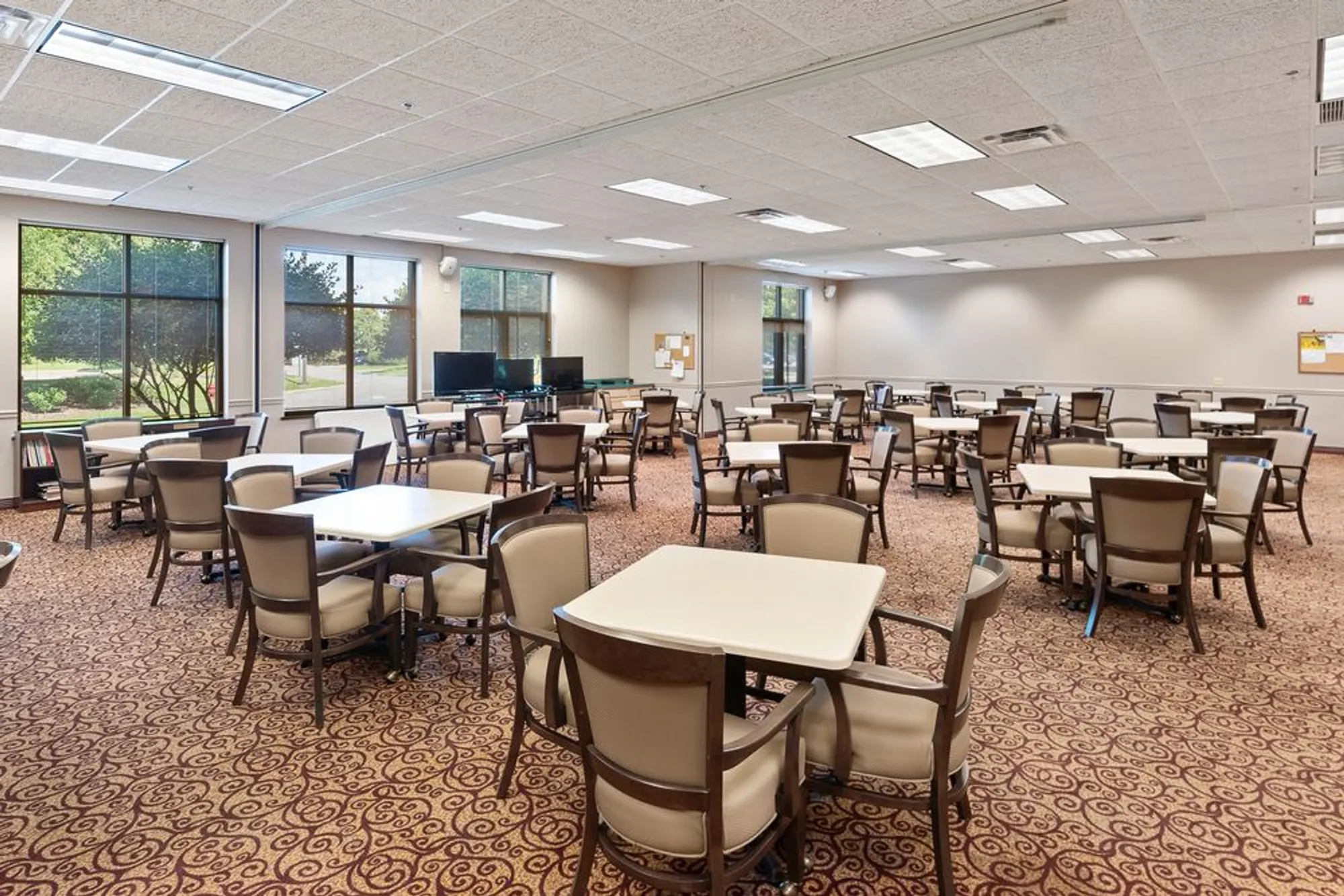 Property Slideshow image 39 of 54 | 13954 s tamarack dr, Plainfield, IL, 60544