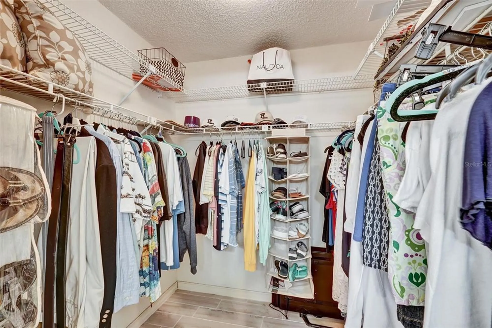 Property Slideshow image 19 of 27 | 6221 timber lake dr unit c10, Sarasota, FL, 34243