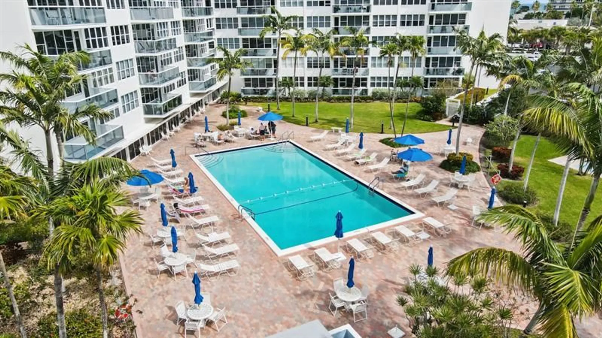 Property Slideshow image 26 of 27 | 3300 ne 36th st 201, Fort Lauderdale, FL, 33308