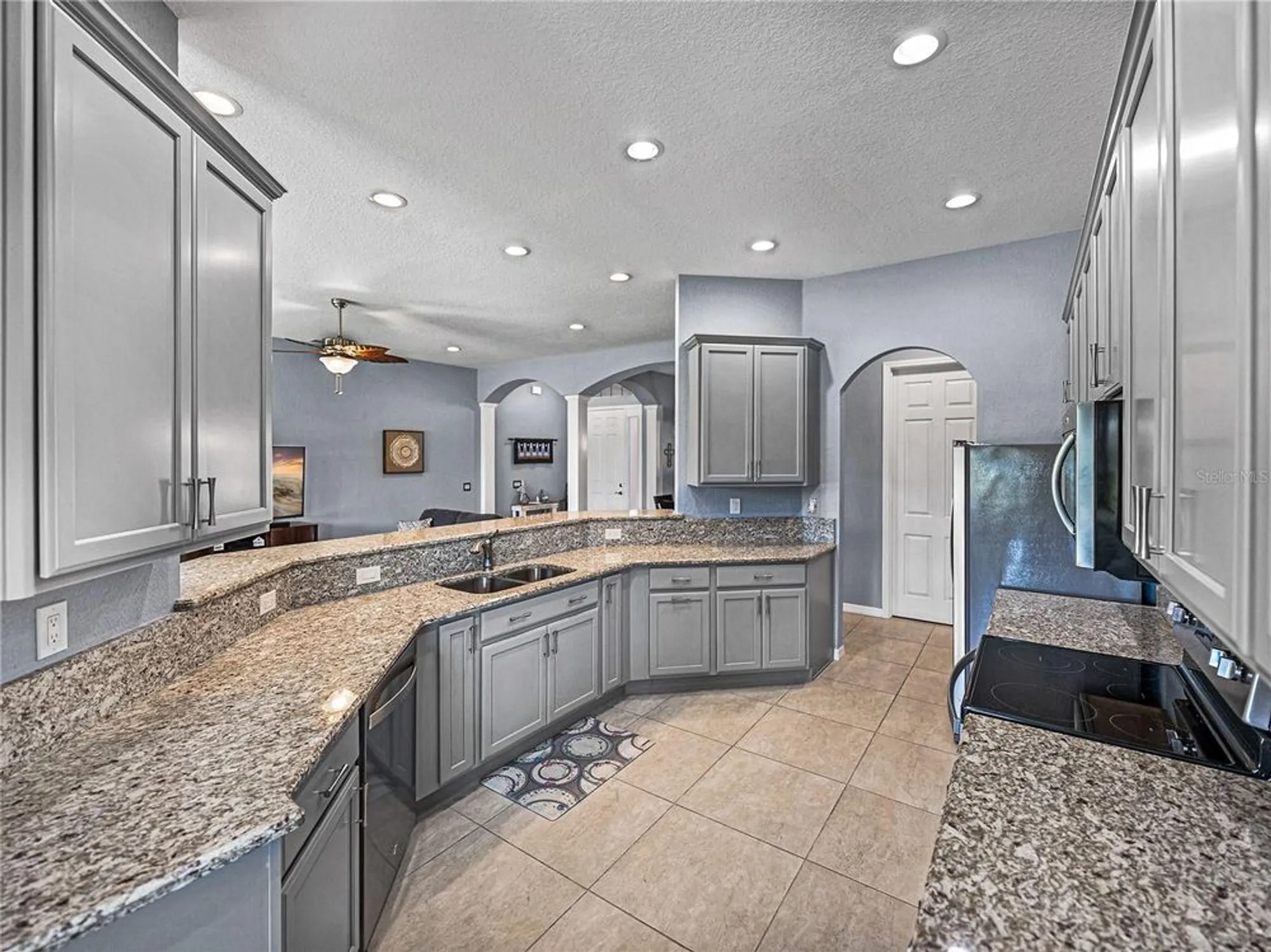 Property Slideshow image 19 of 90 | 1124 sawgrass dr, Winter Haven, FL, 33884