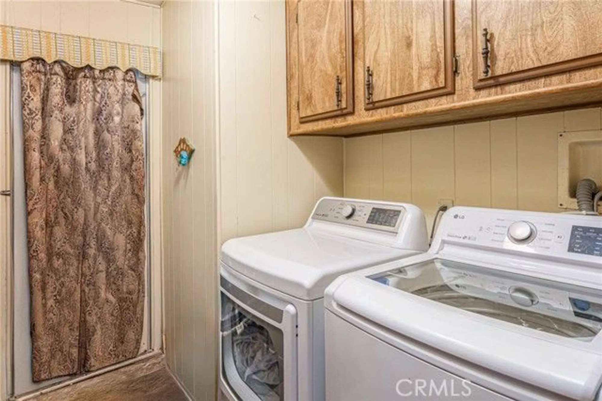 Property Slideshow image 15 of 18 | 1339 basswood way, Hemet, CA, 92545