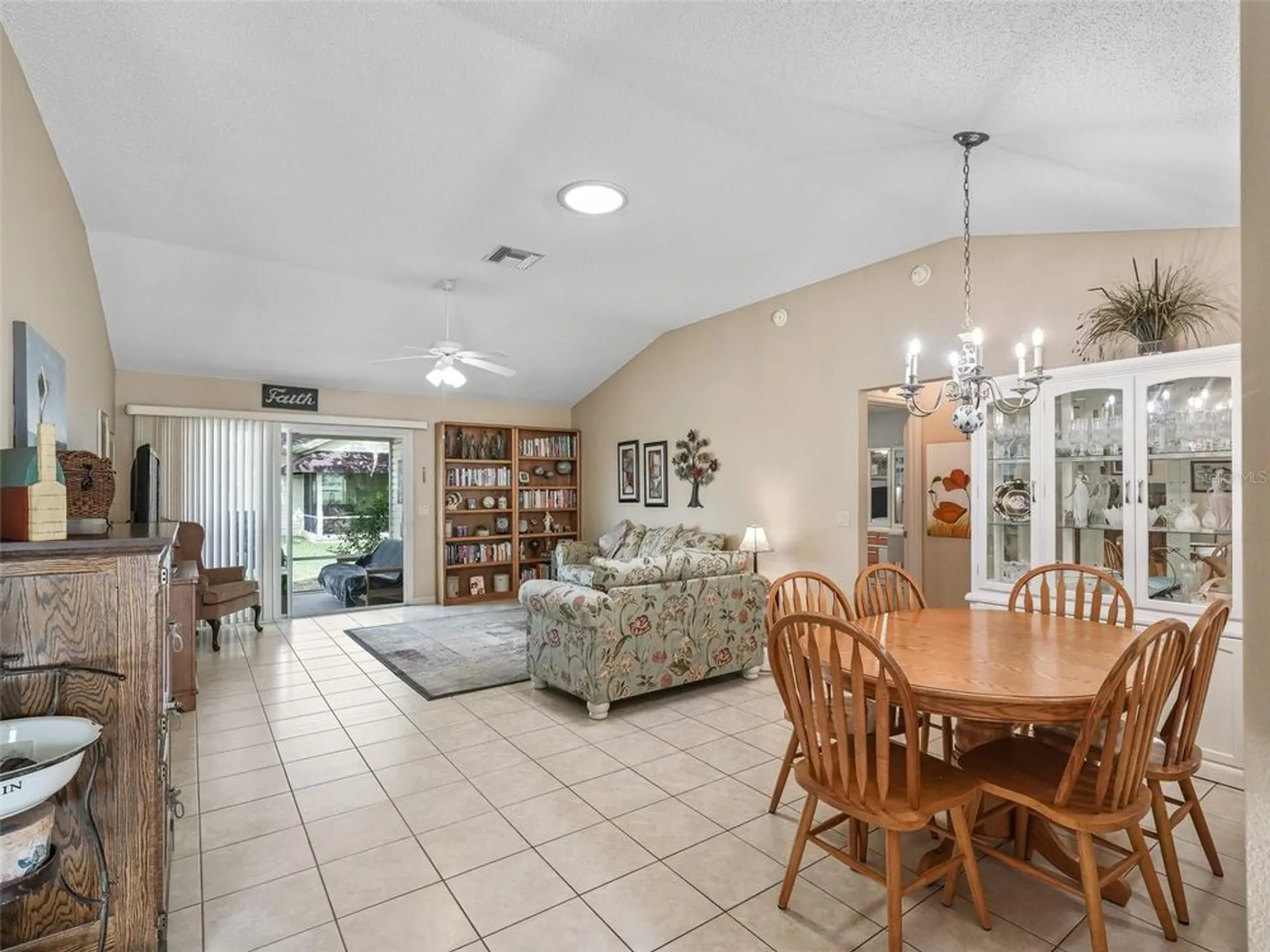 Property Slideshow image 9 of 28 | 17860 se 89th natchez ave, The Villages, FL, 32162