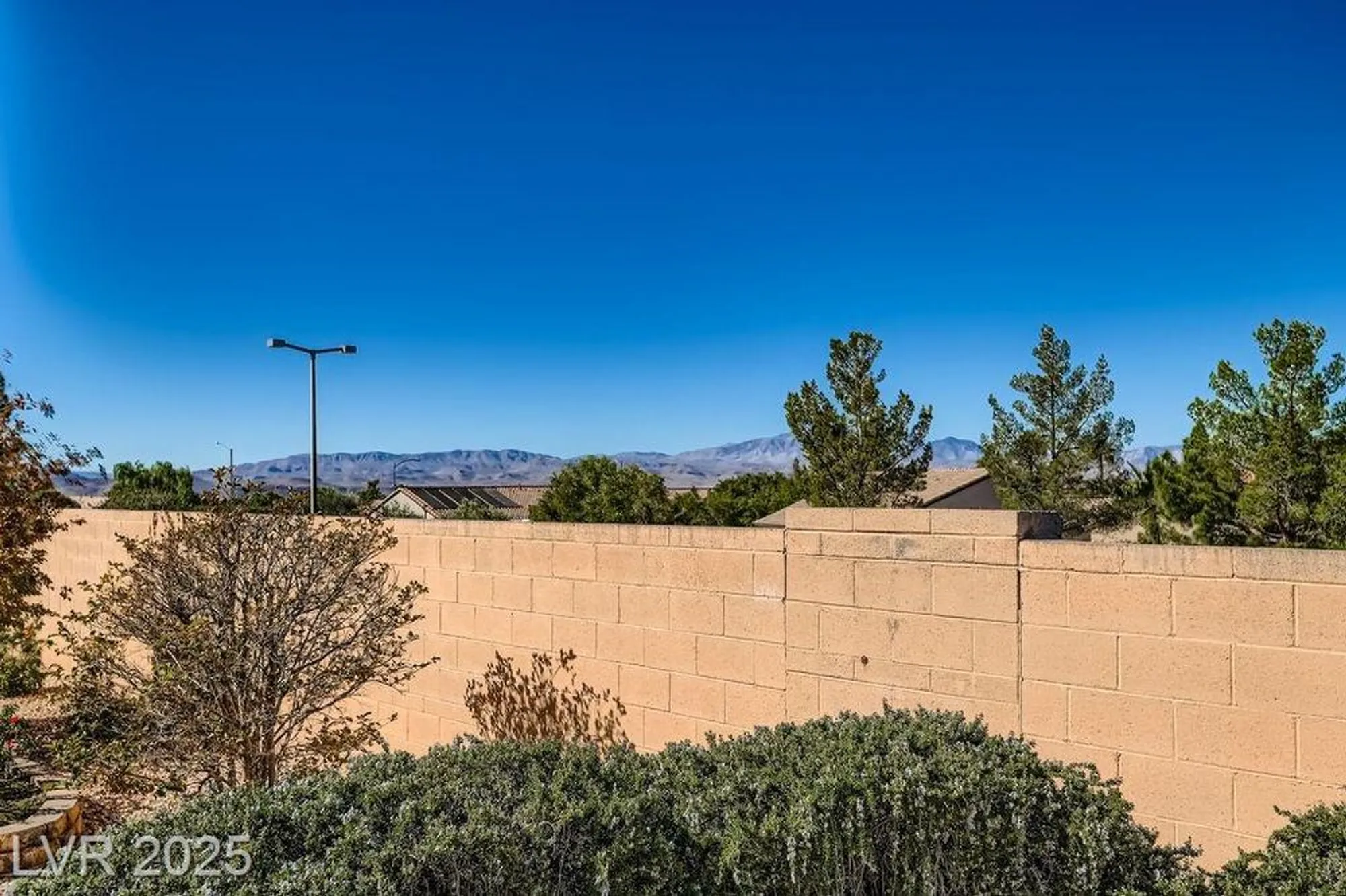 Property Slideshow image 28 of 30 | 2458 evening twilight ave, Henderson, NV, 89044