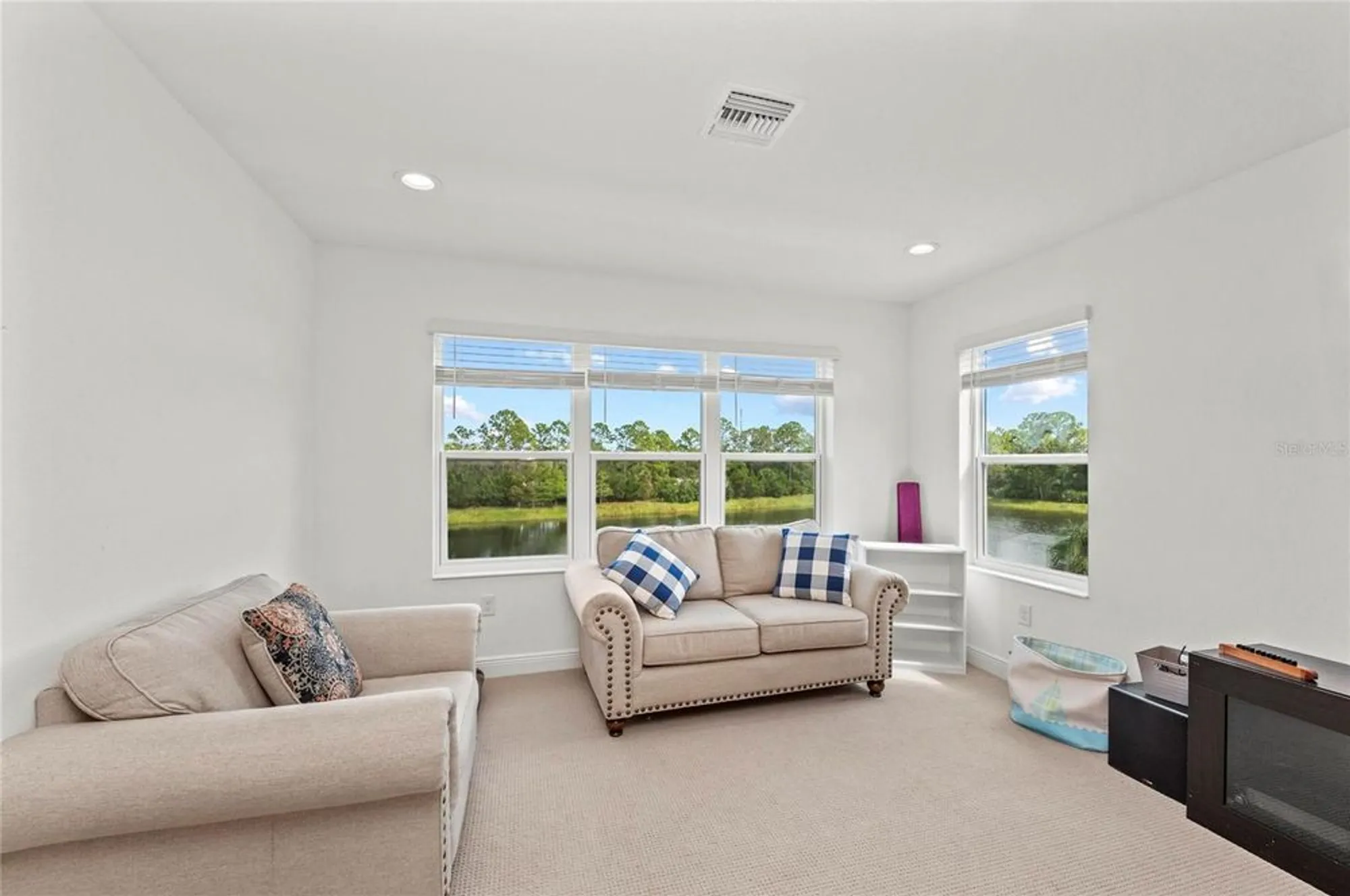 Property Slideshow image 38 of 100 | 12444 destin loop, Venice, FL, 34293
