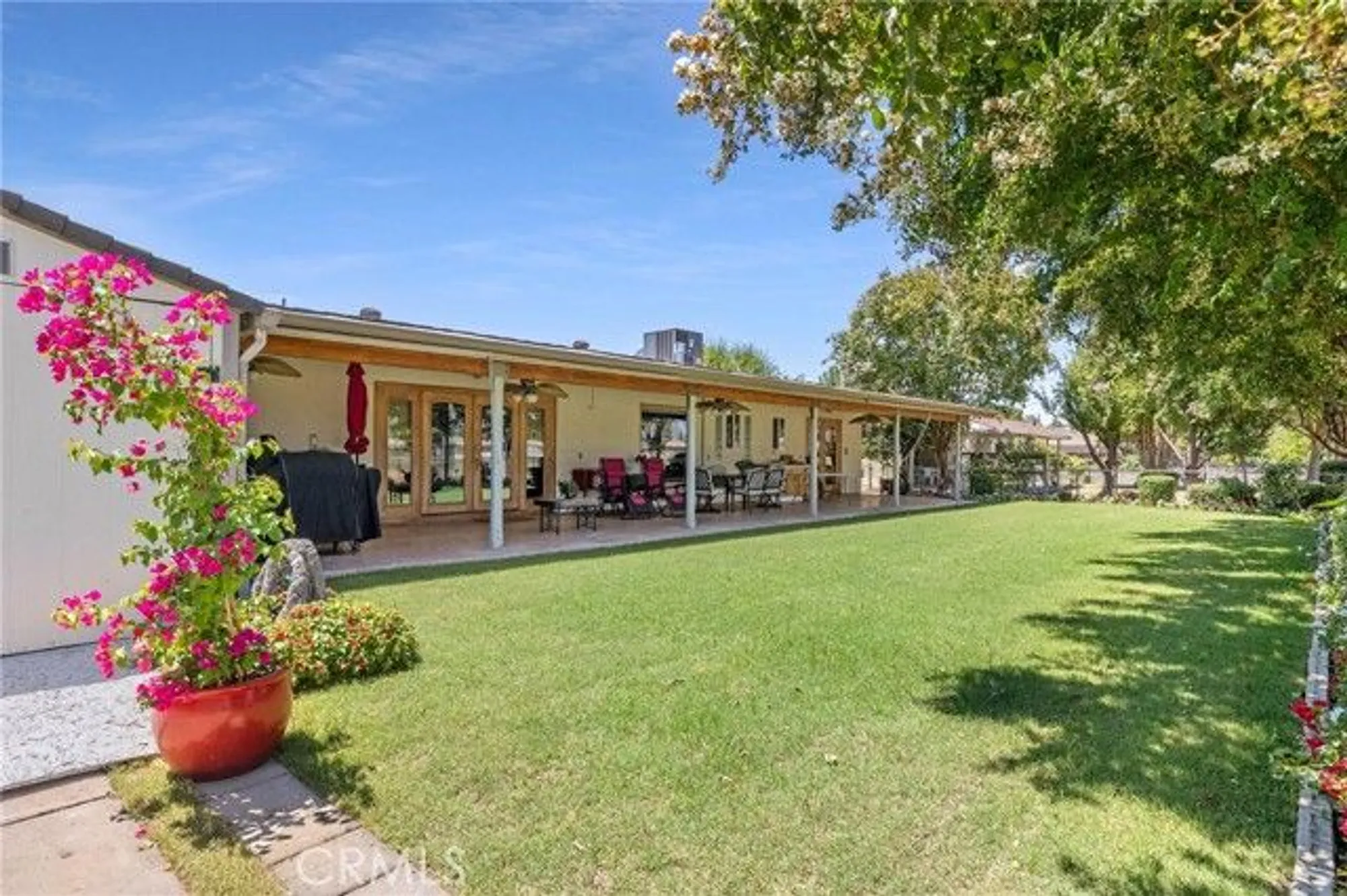 Property Slideshow image 44 of 48 | 704 river oaks dr, Bakersfield, CA, 93309