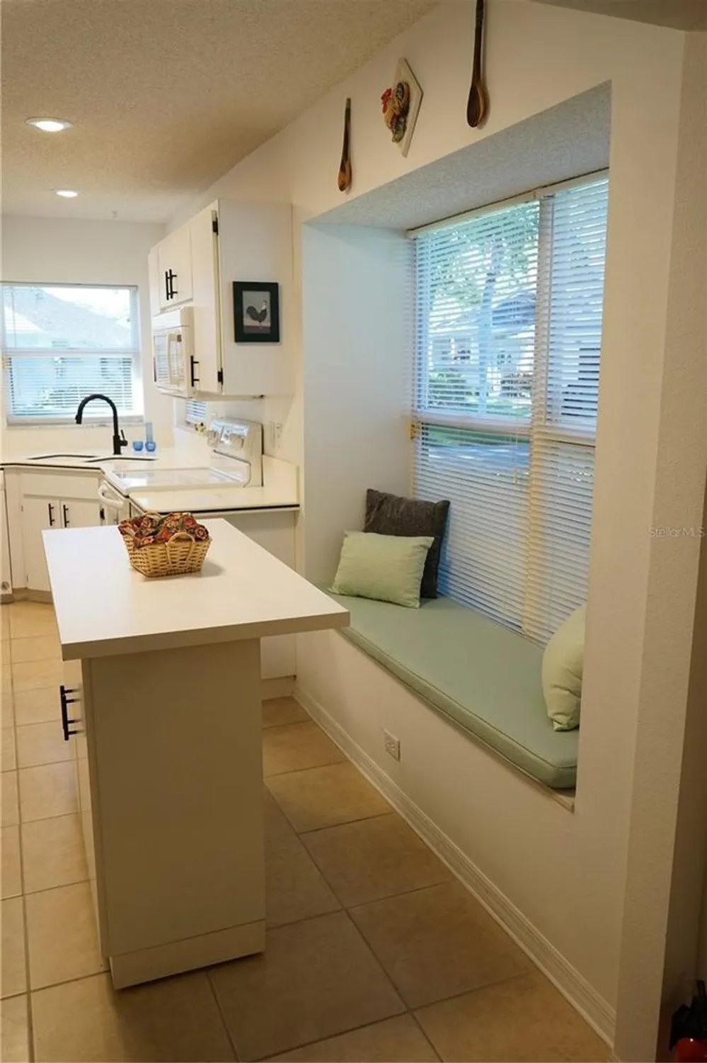 Property Slideshow image 17 of 74 | 653 mcdaniel st # 178, Sun City Center, FL, 33573