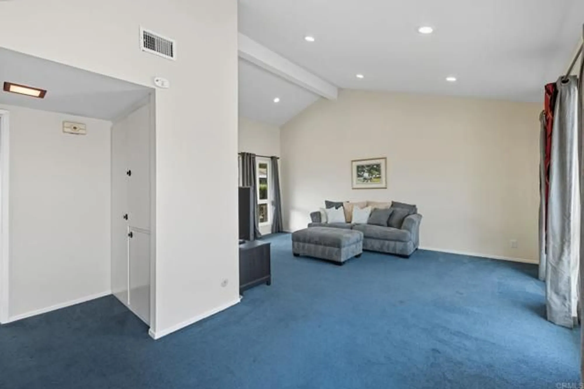 Property Slideshow image 7 of 21 | 3685 vista campana n unit 62, Oceanside, CA, 92057