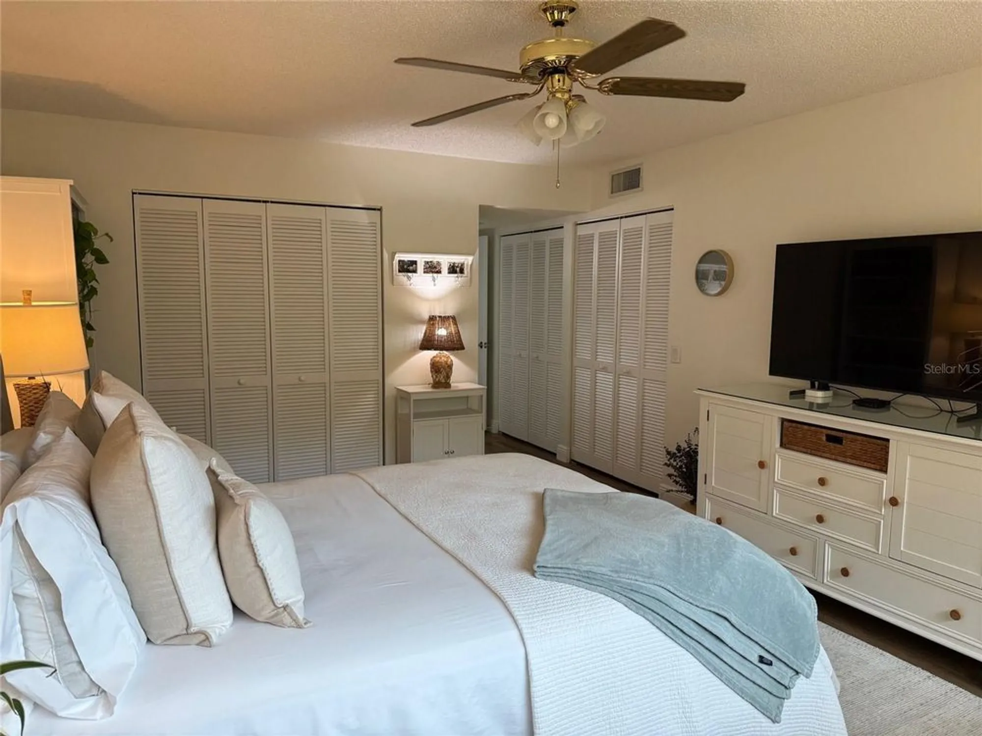 Property Slideshow image 15 of 46 | 2222 norwegian dr apt 48, Clearwater, FL, 33763