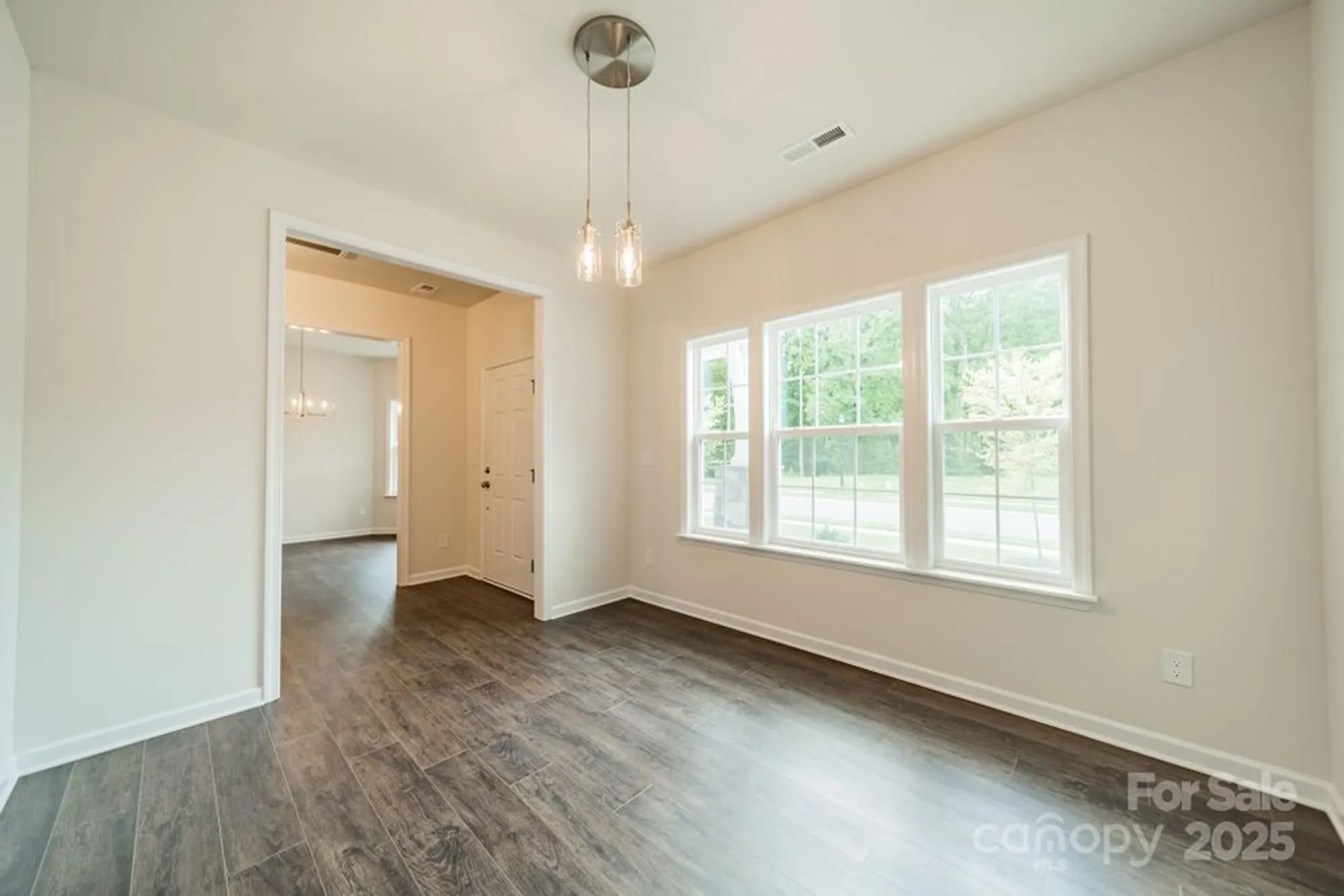 Property Slideshow image 21 of 48 | 6034 jepson ct, Charlotte, NC, 28214