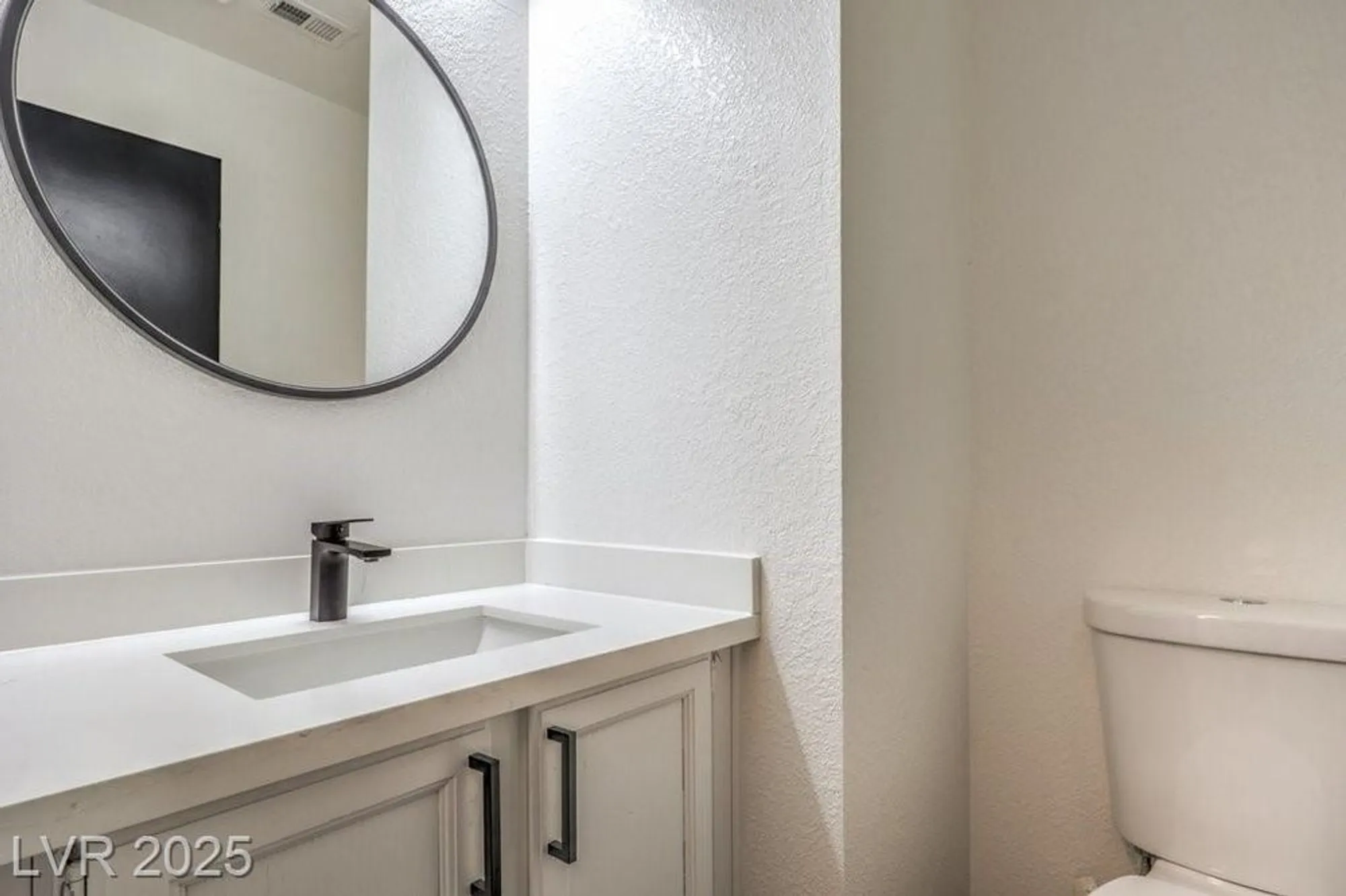 Property Slideshow image 33 of 37 | 5213 tamanar dr, Las Vegas, NV, 89130