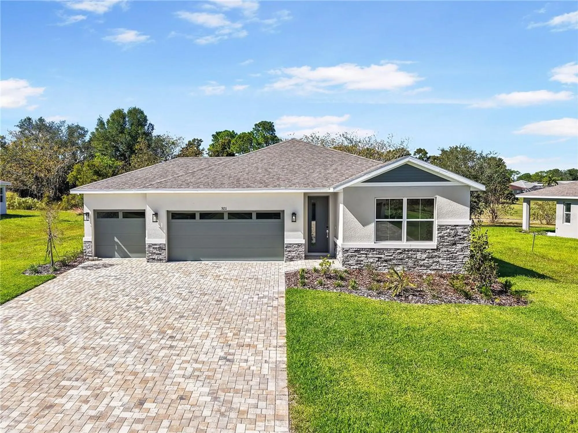 Property Slideshow image 1 of 32 | 9211 players dr, Weeki Wachee, FL, 34613