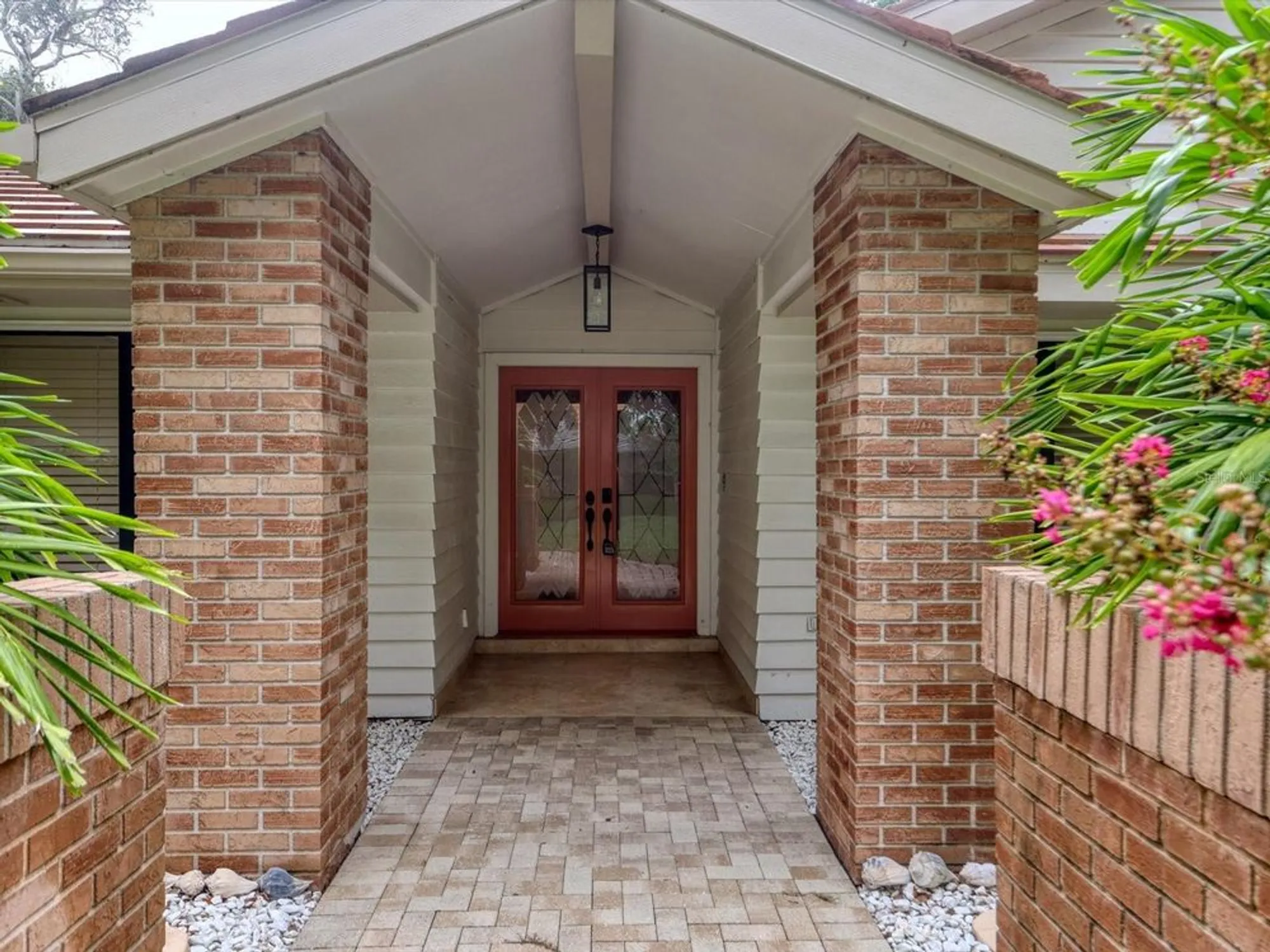 Property Slideshow image 4 of 46 | 1612 pine harrier cir, Sarasota, FL, 34231
