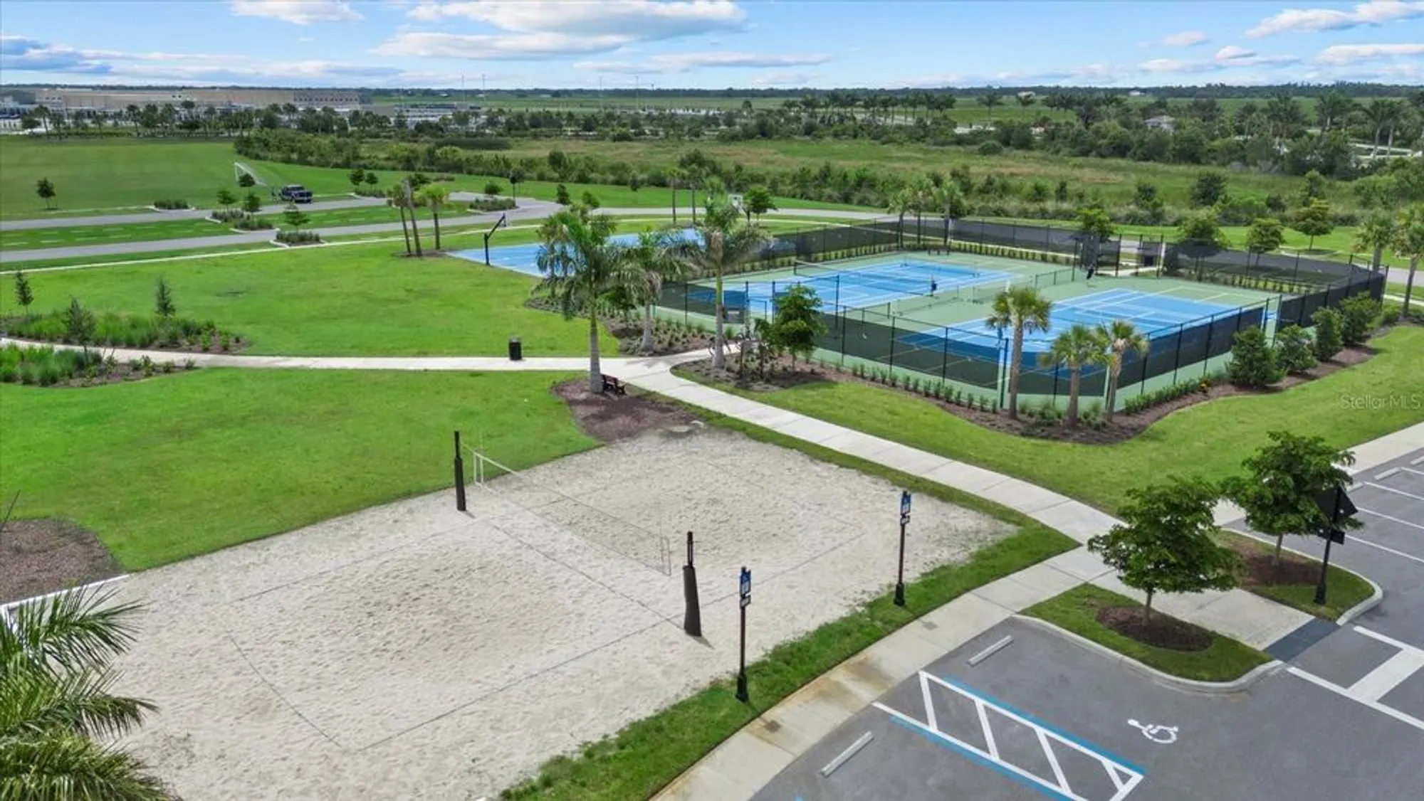 Property Slideshow image 64 of 71 | 10117 milky way cir, Sarasota, FL, 34241