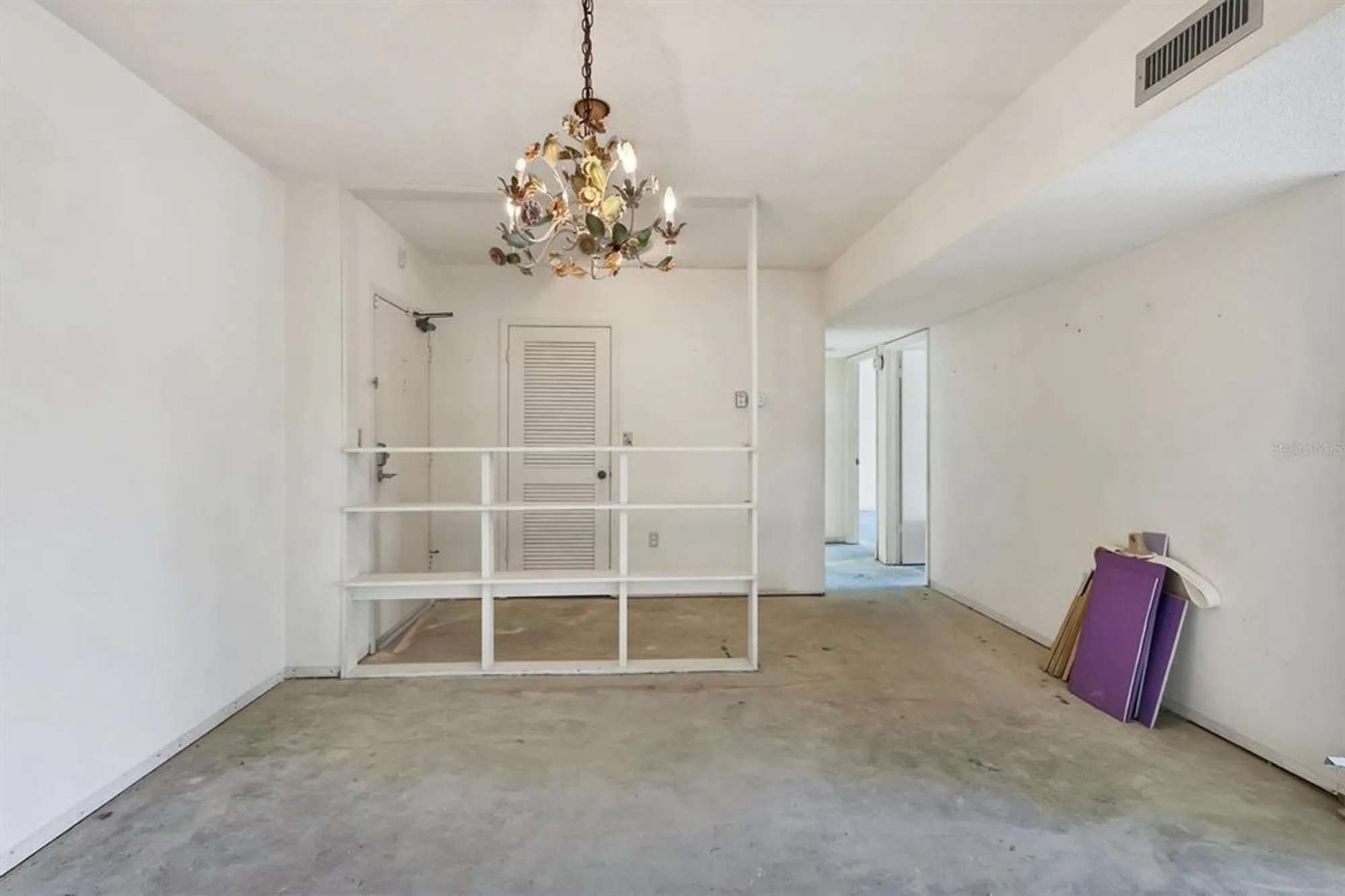 Property Slideshow image 16 of 53 | 101 whispering sands dr apt 205, Sarasota, FL, 34242